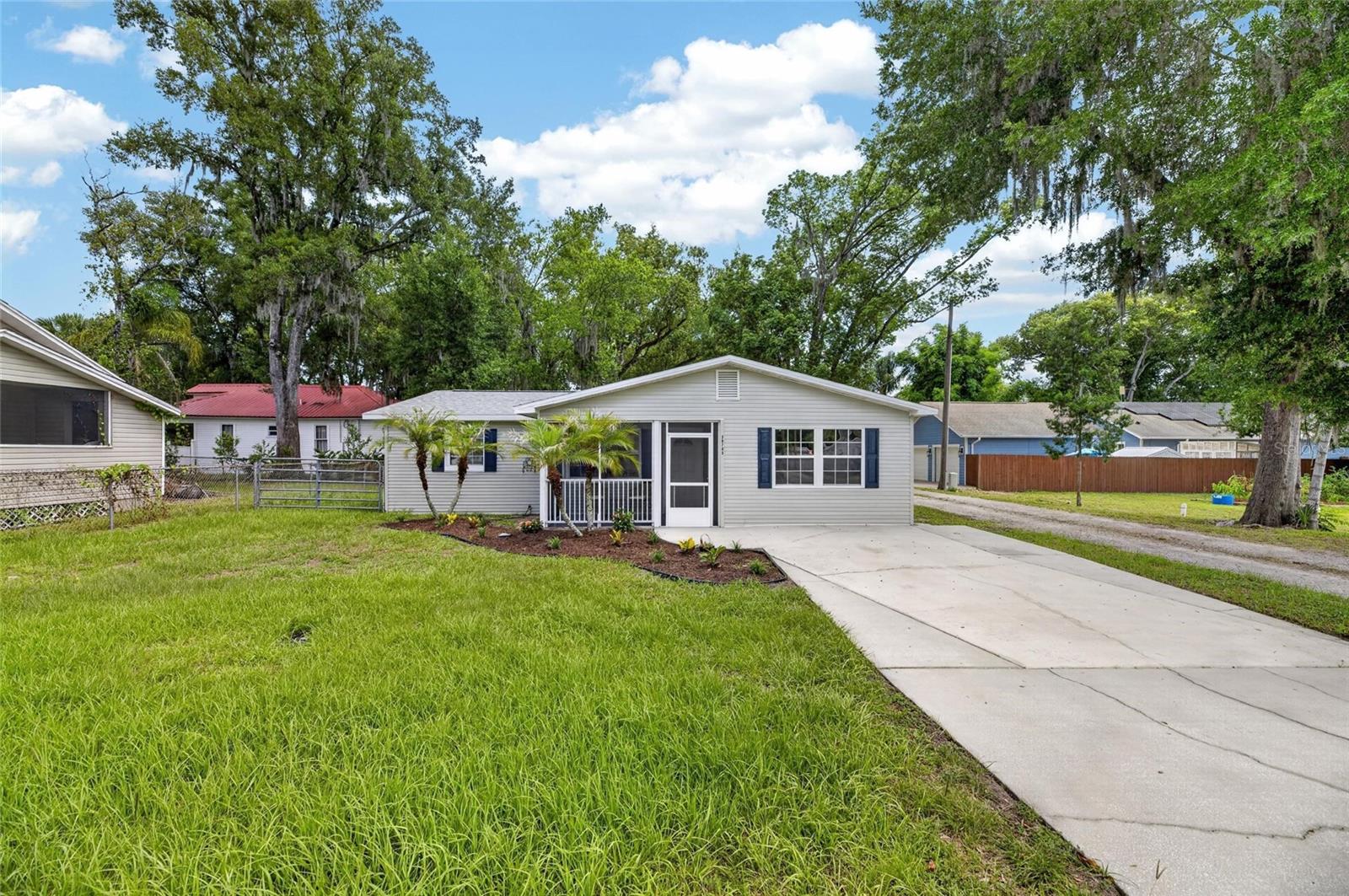 CITY ZEPHYRHILLS - Residential