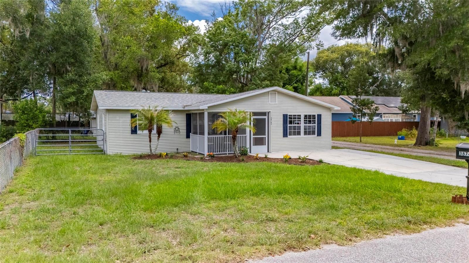 CITY ZEPHYRHILLS - Residential