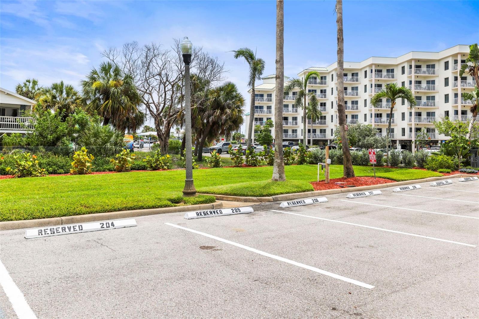 MARQUESA CONDO - Residential