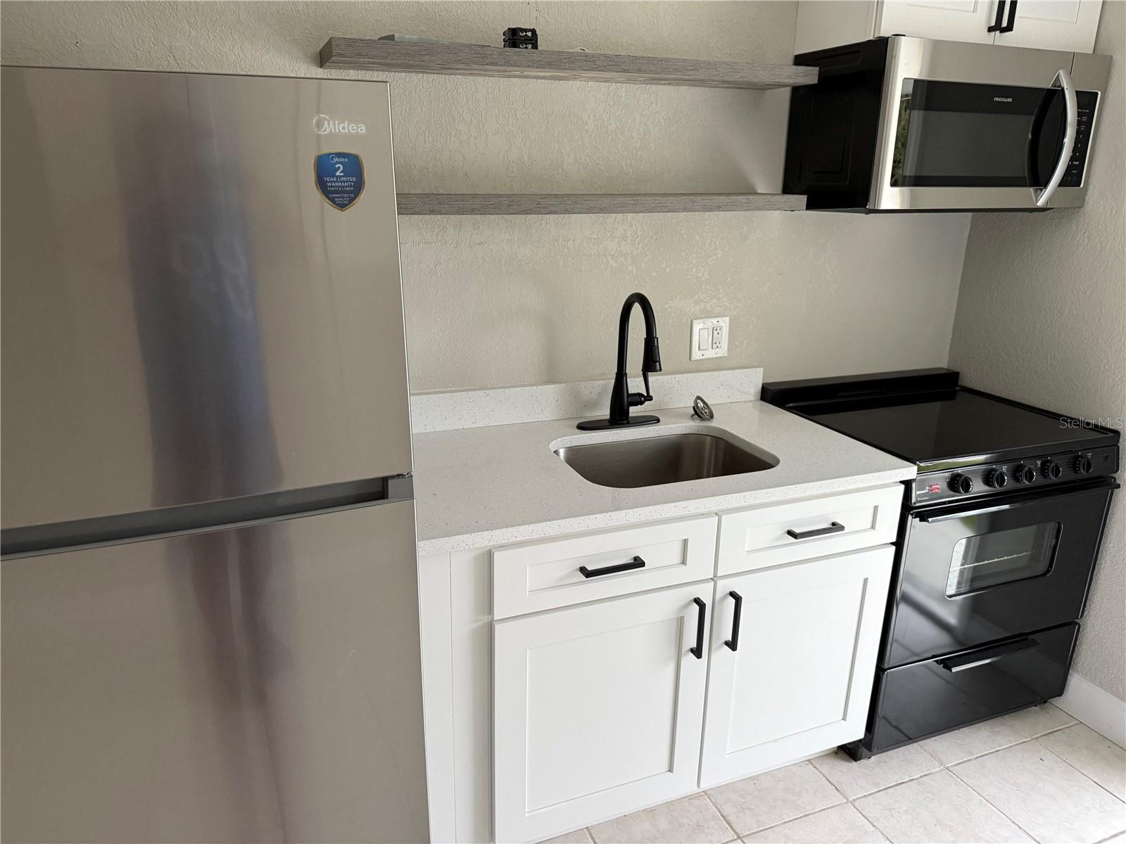 SUNSET ESTATES REP - Residential