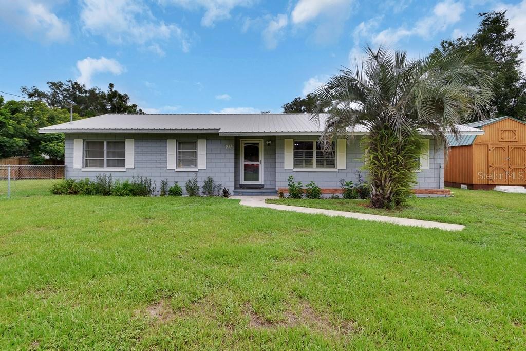 DUKES BLUE LAKE - Residential
