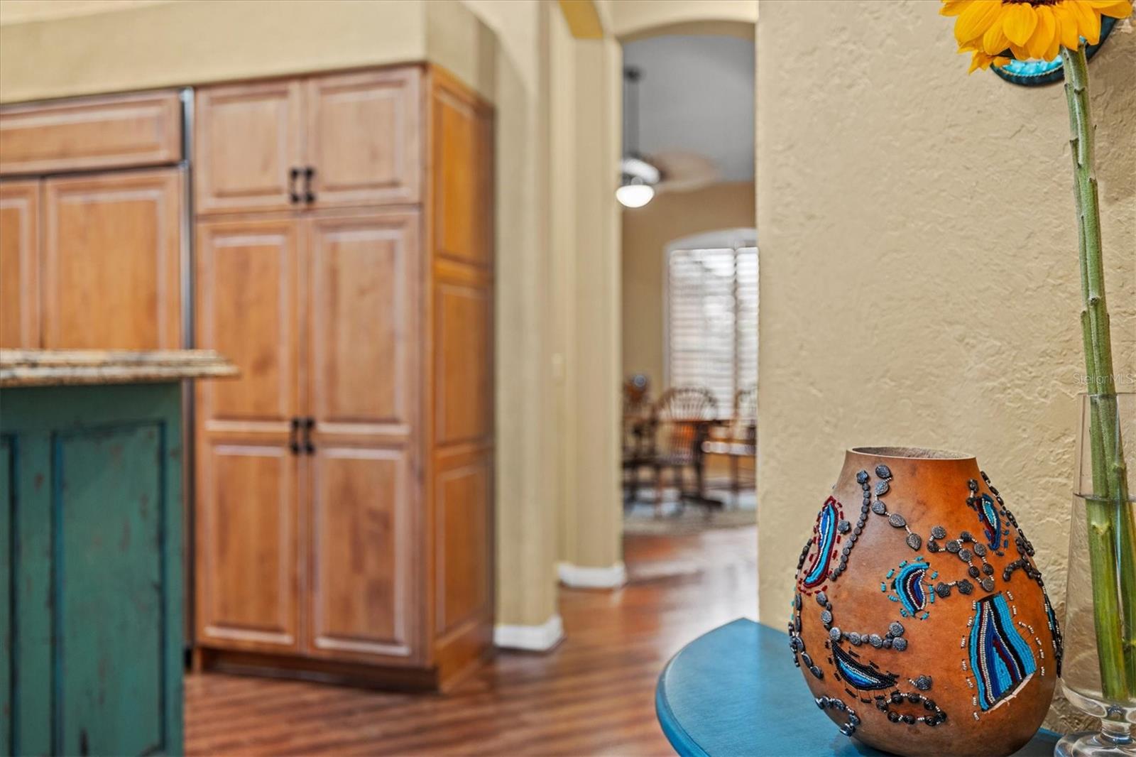 THREE OAKS - Residential