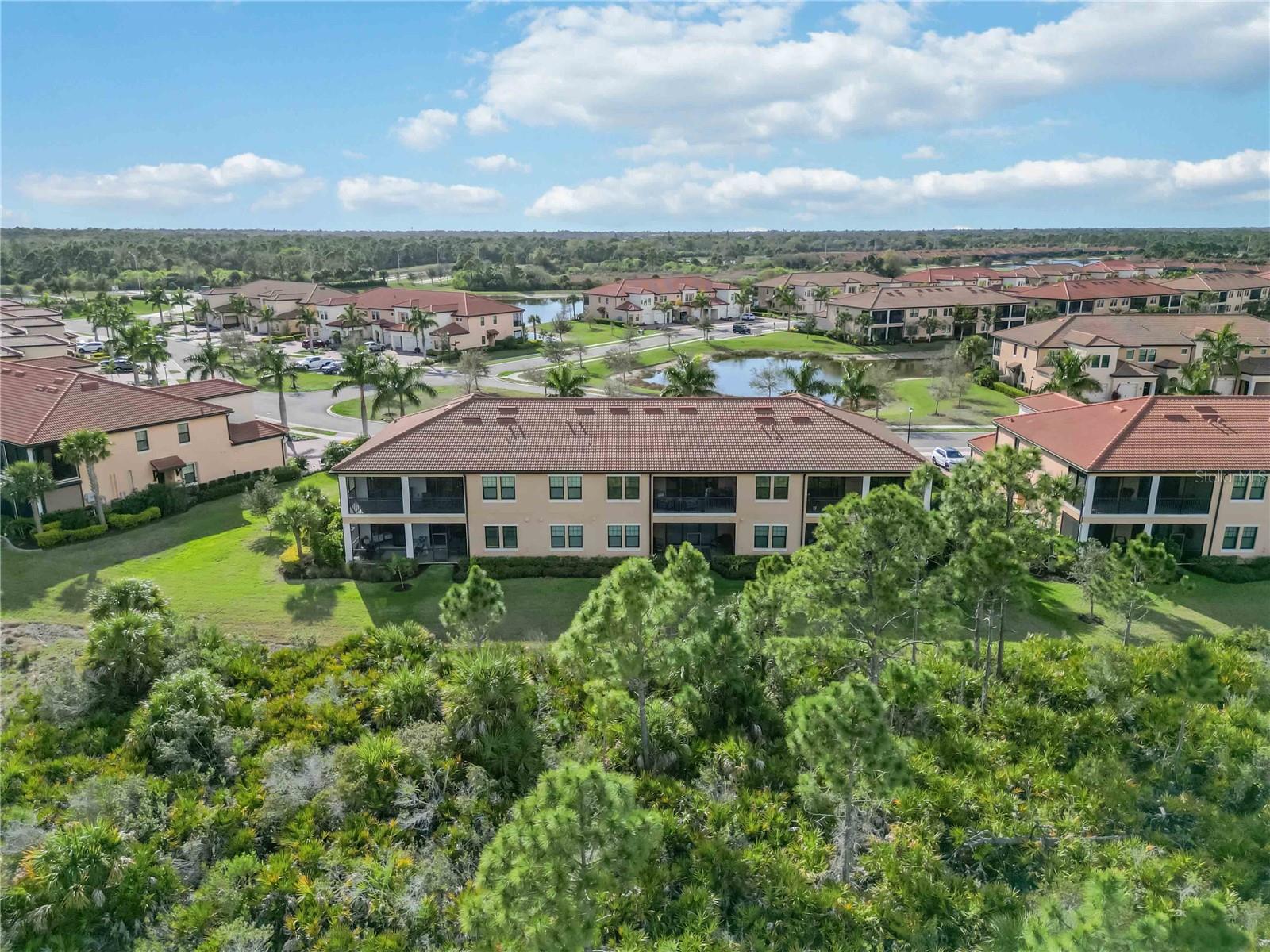 SARASOTA NATIONAL - Residential