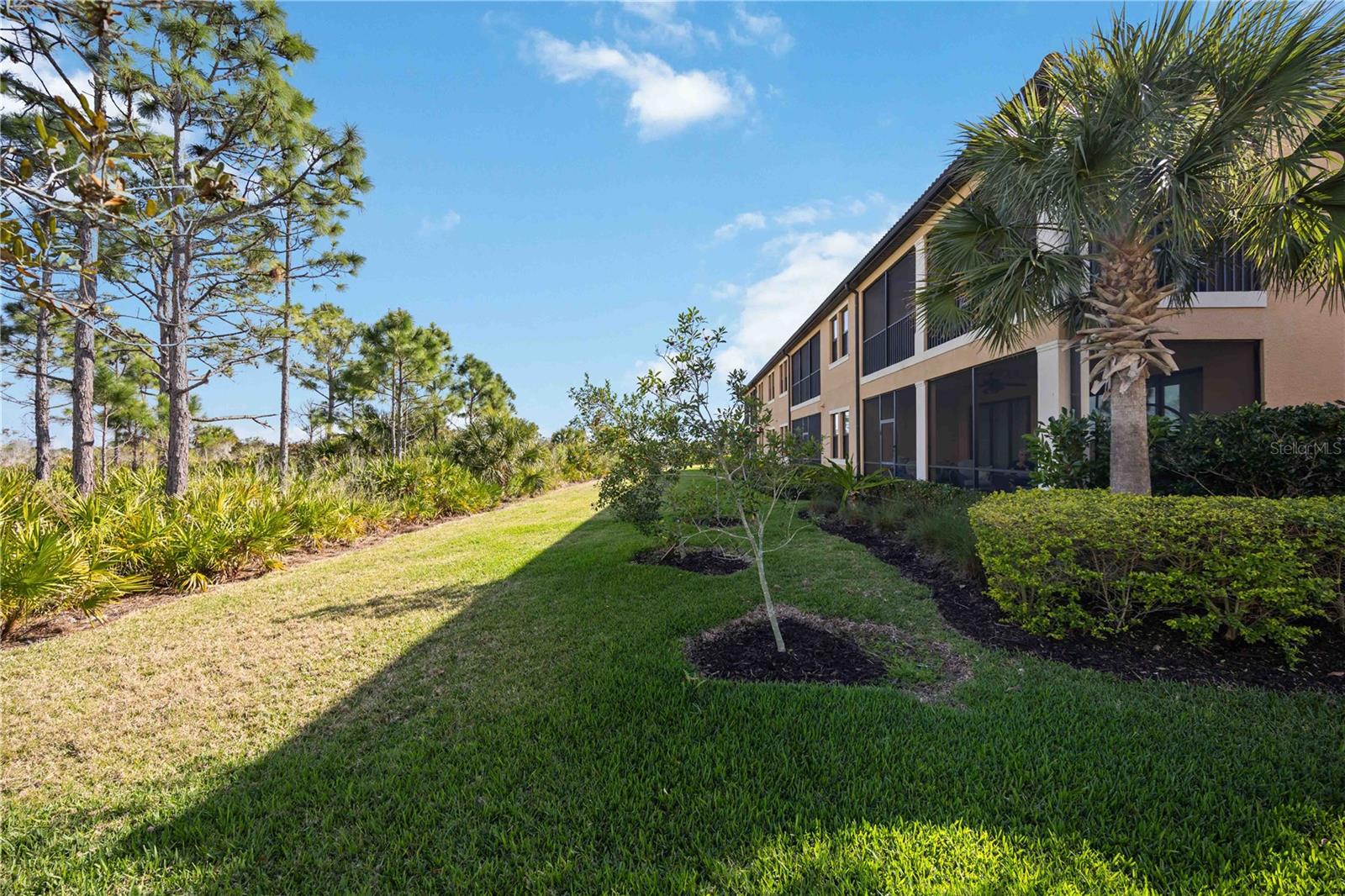 SARASOTA NATIONAL - Residential
