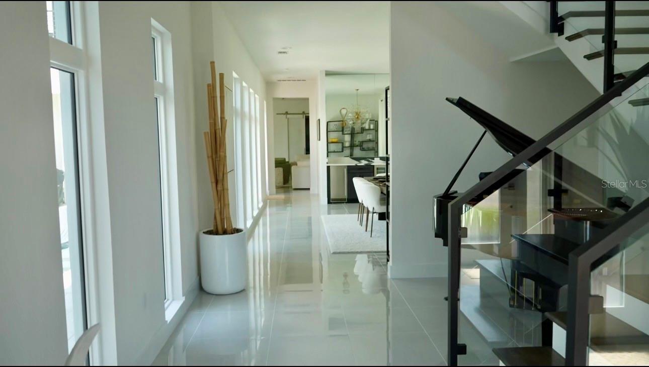 AQUA LAGOON - Residential