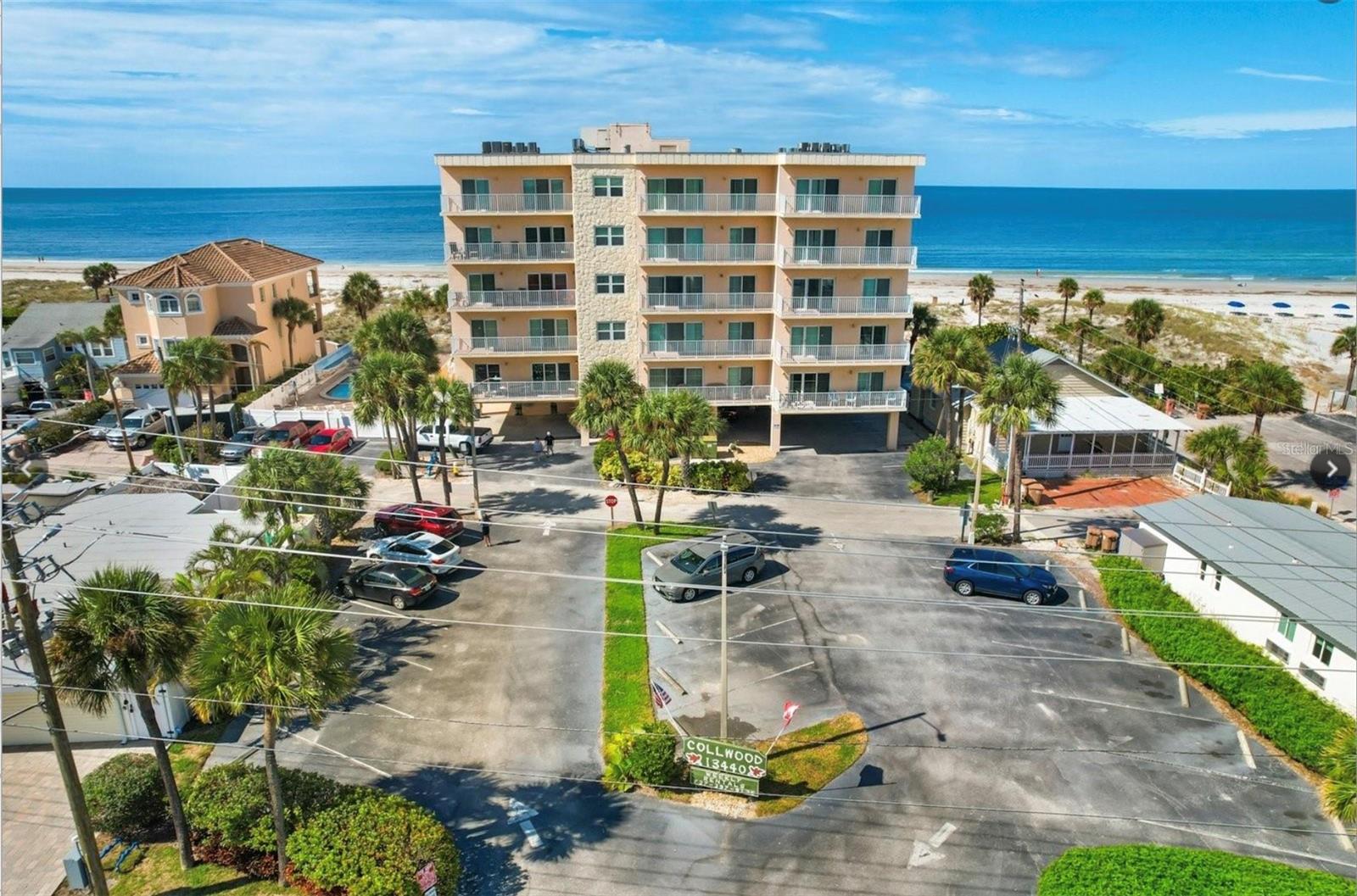 COLLWOOD THE CONDO - Residential