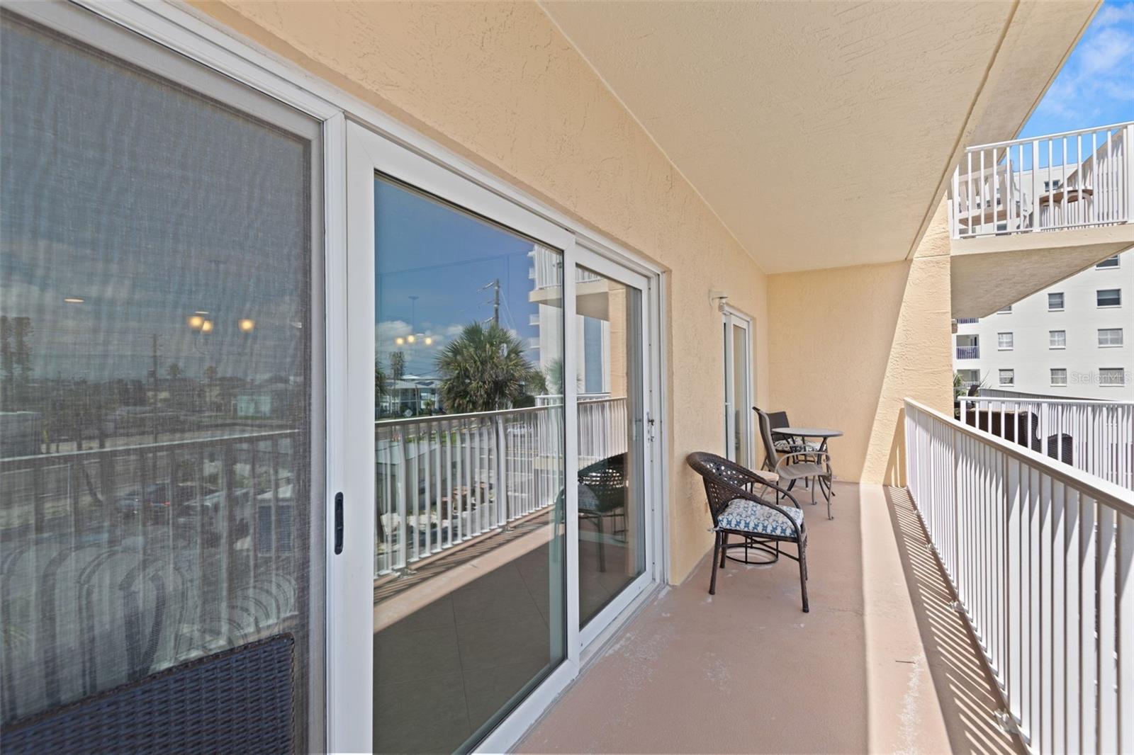 COLLWOOD THE CONDO - Residential