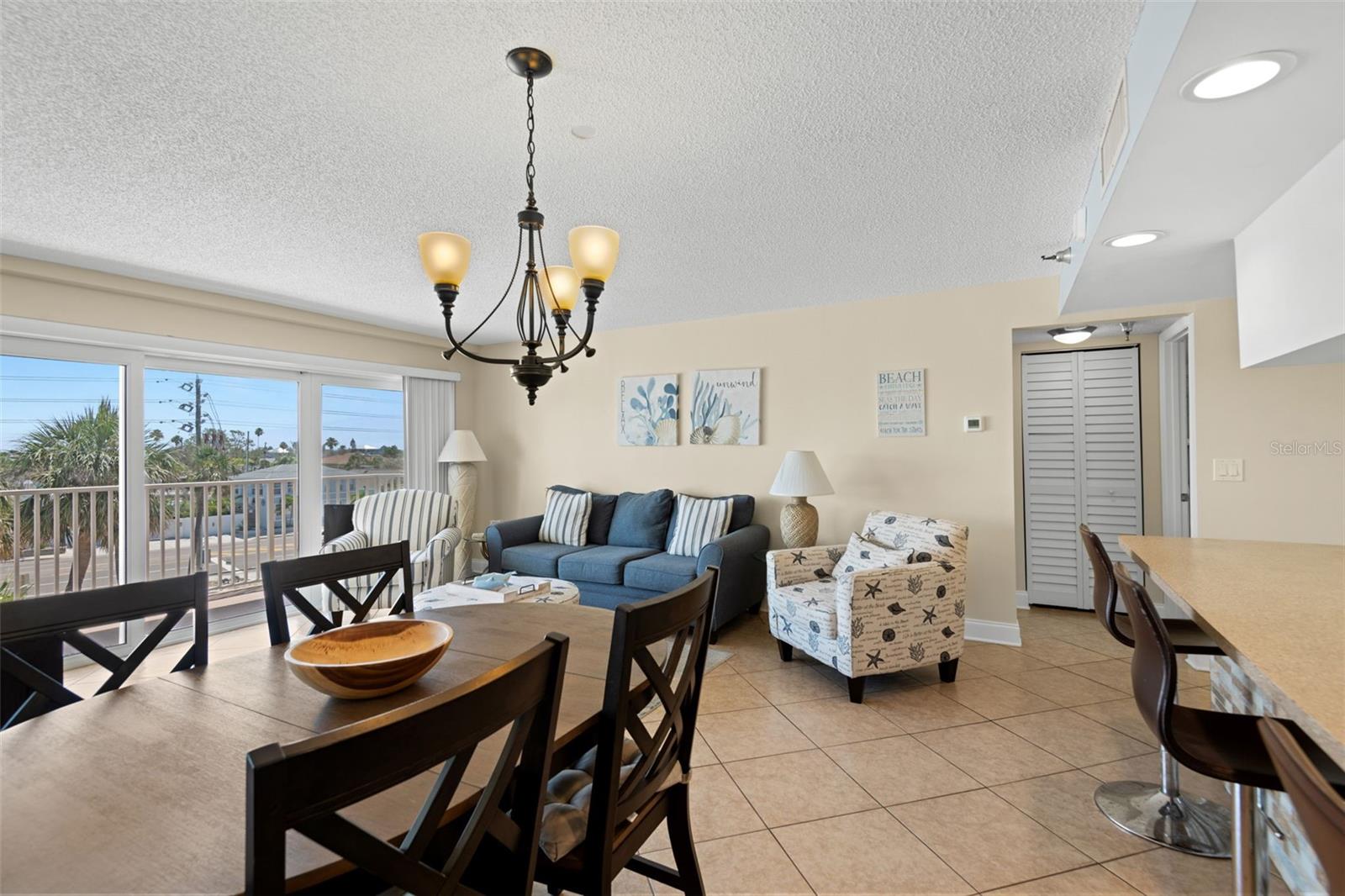 COLLWOOD THE CONDO - Residential