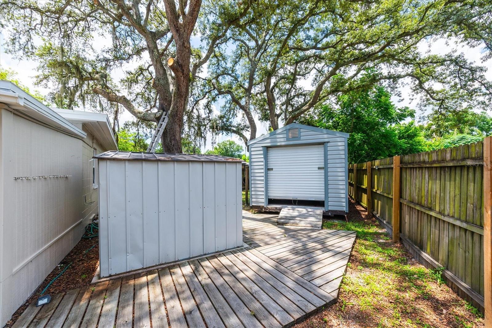 TAMPA OVERLOOK - Residential
