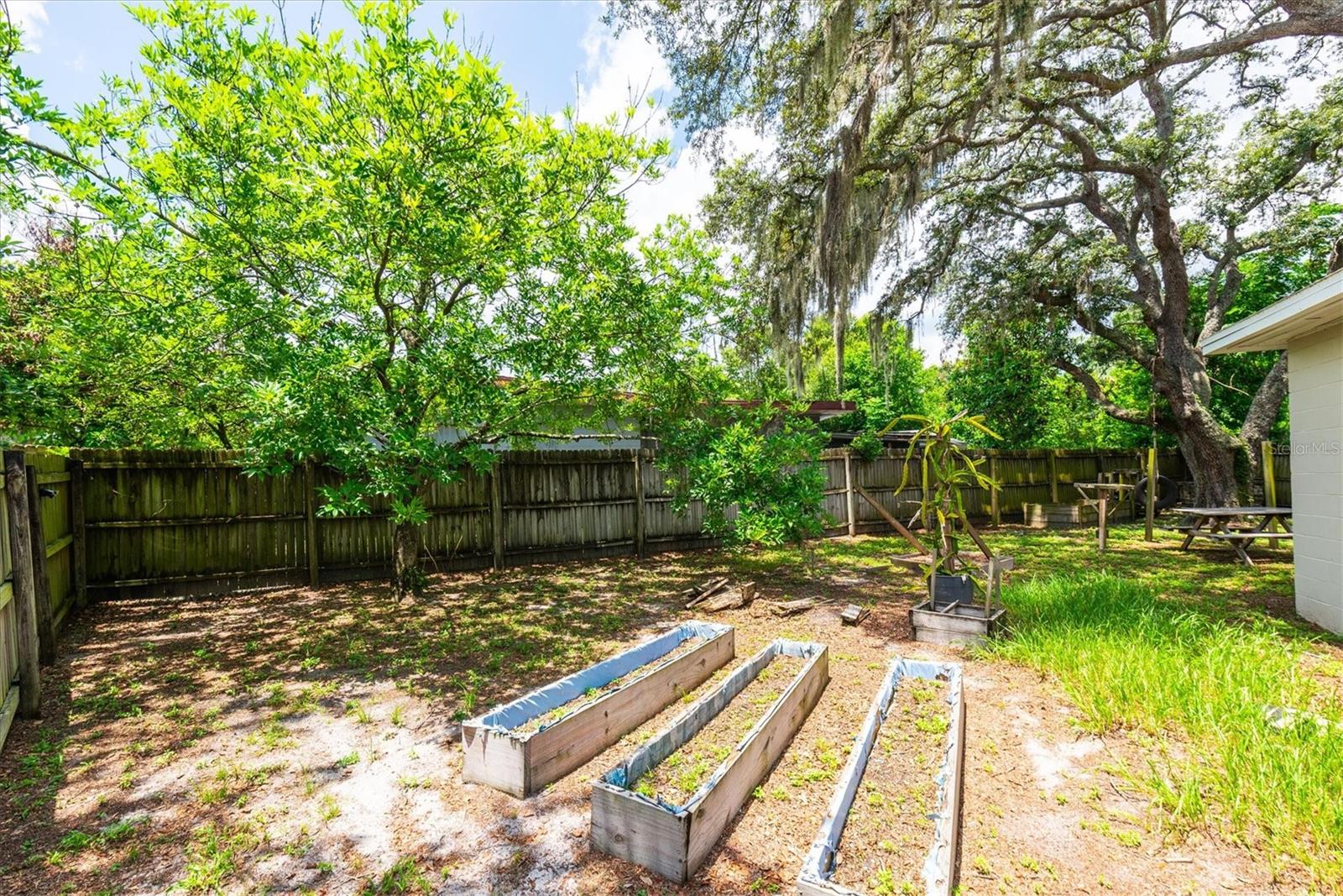 TAMPA OVERLOOK - Residential