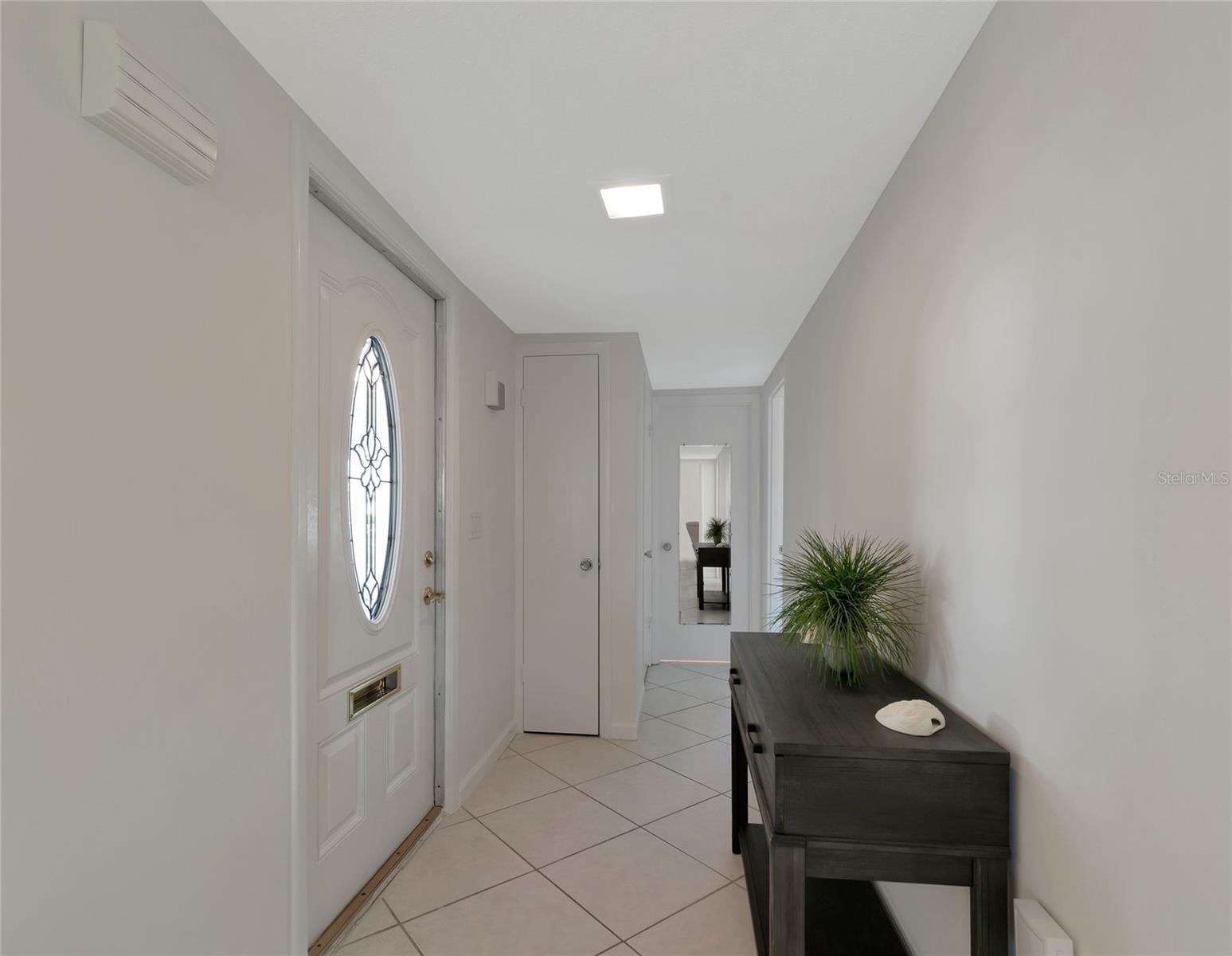 STRATHMORE RIVERSIDE III - Residential