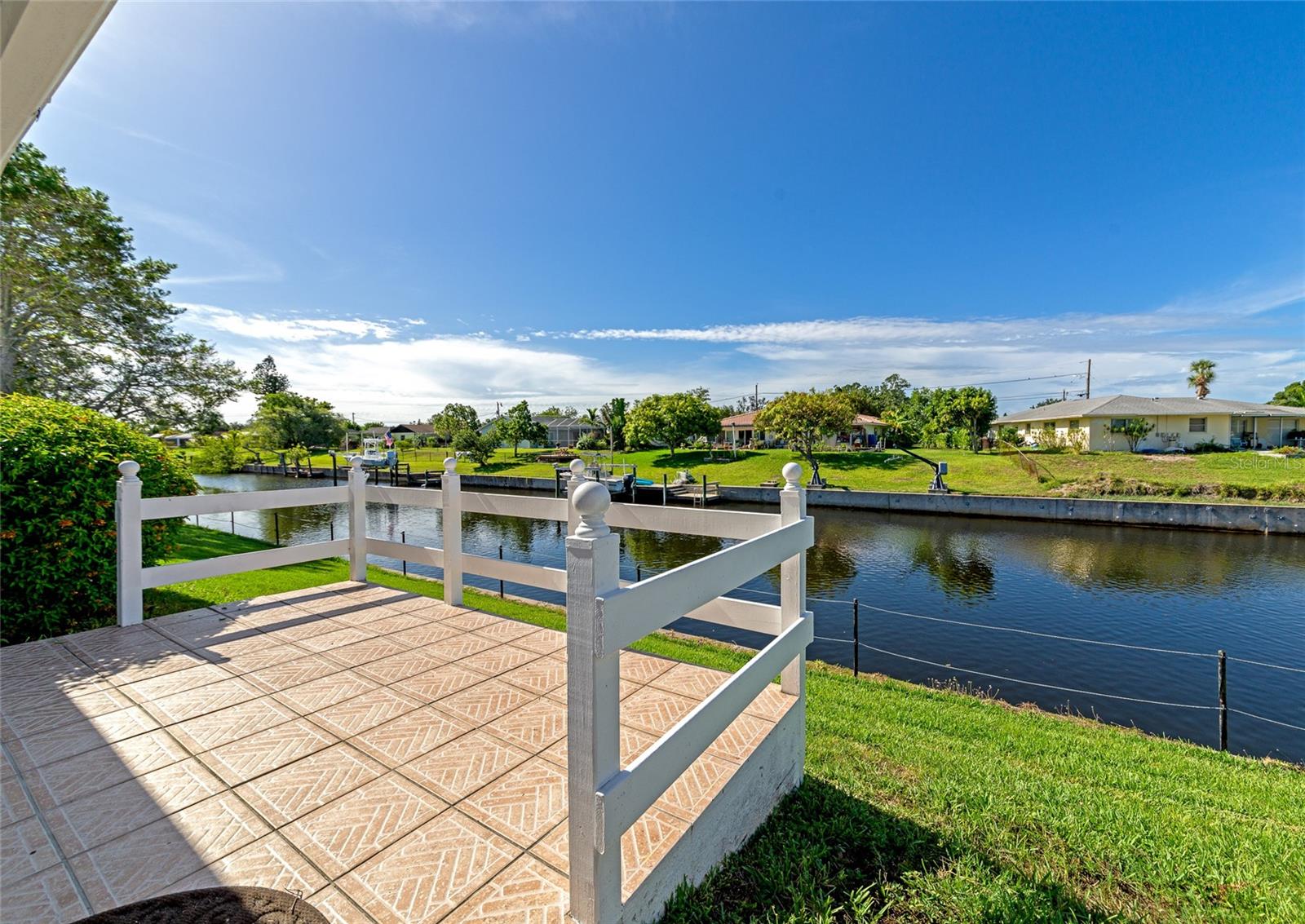 STRATHMORE RIVERSIDE III - Residential