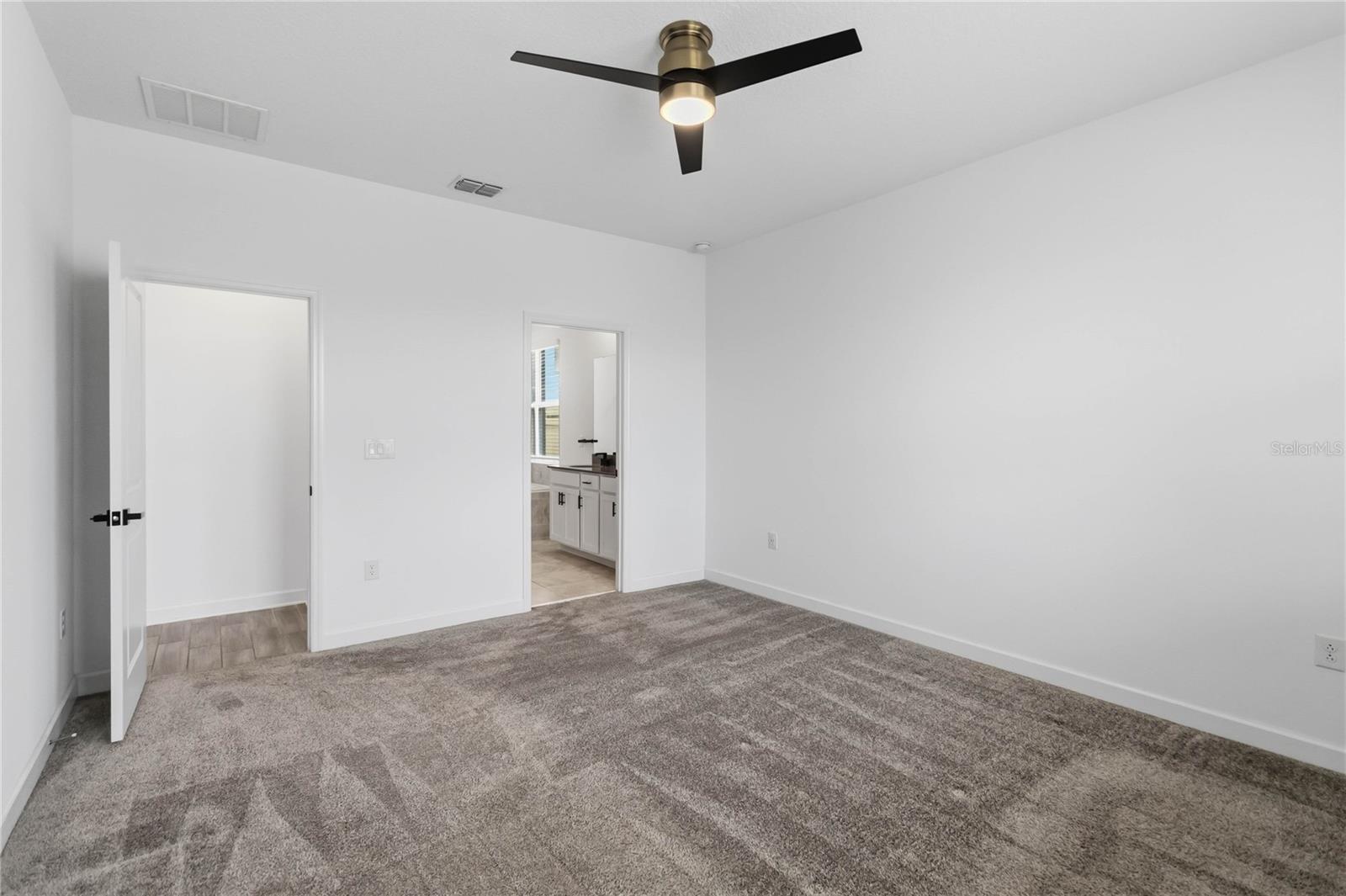 ARDEN PARK NORTH PH 5 - Residential Lease