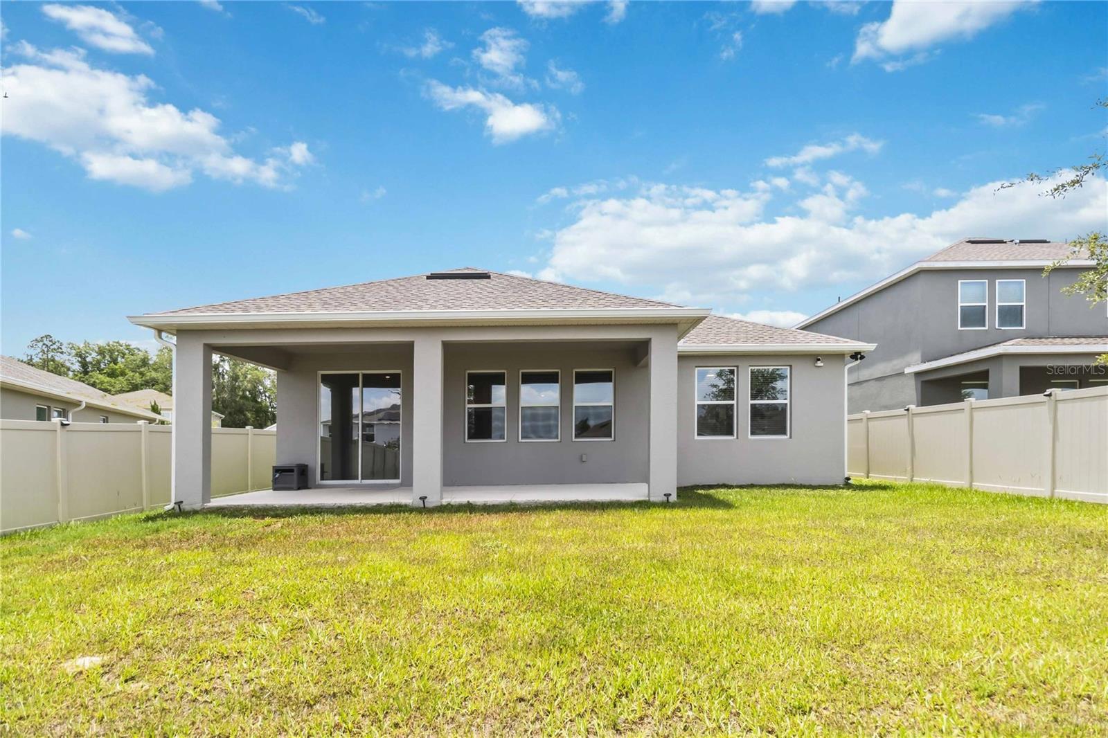 ARDEN PARK NORTH PH 5 - Residential Lease