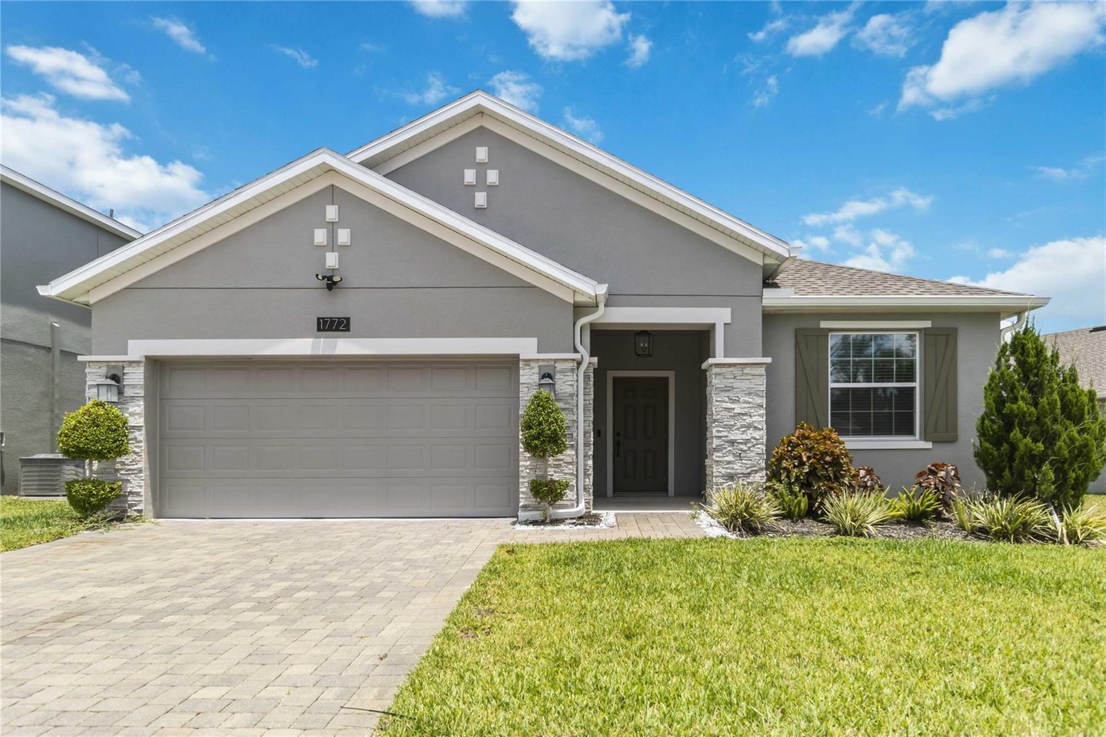 ARDEN PARK NORTH PH 5 - Residential Lease