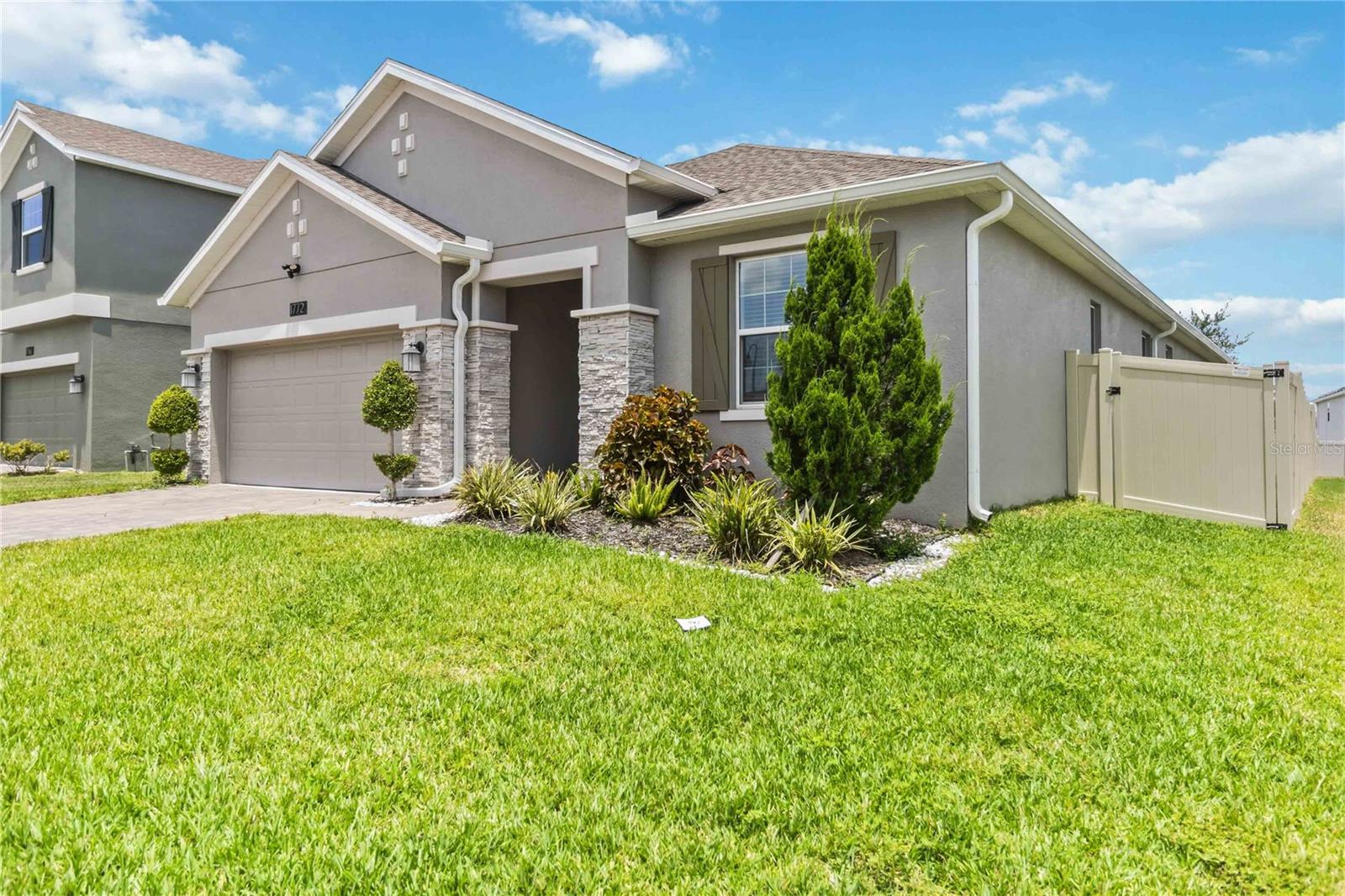 ARDEN PARK NORTH PH 5 - Residential Lease