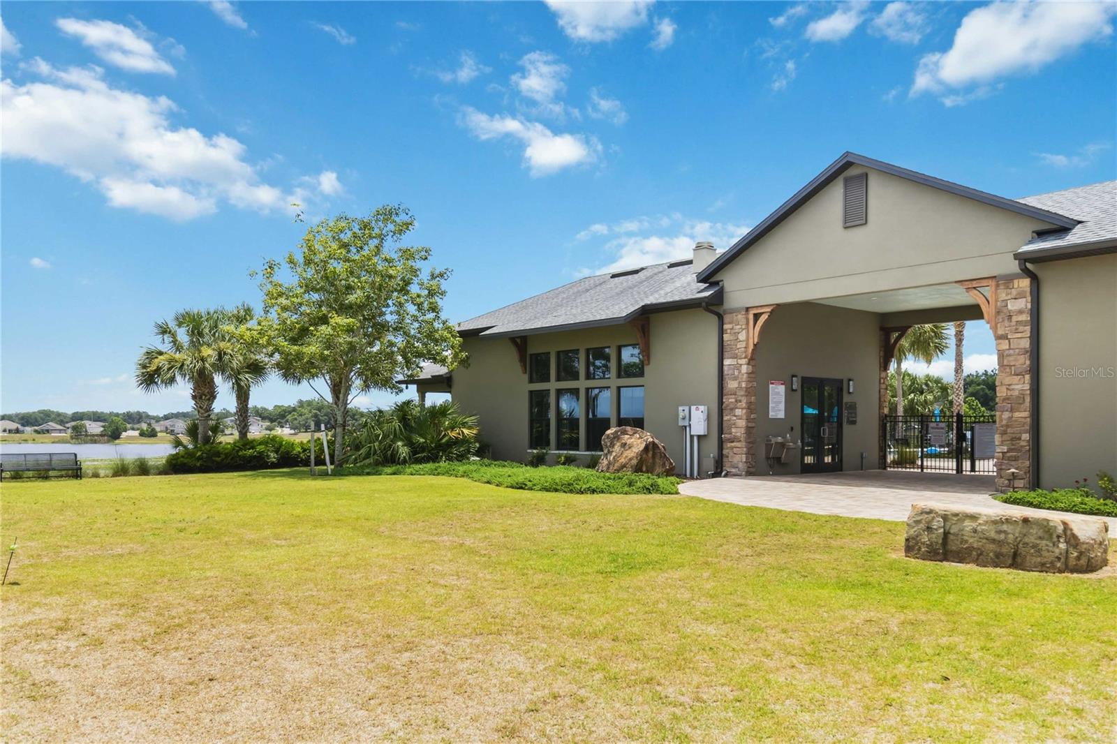 ARDEN PARK NORTH PH 5 - Residential Lease