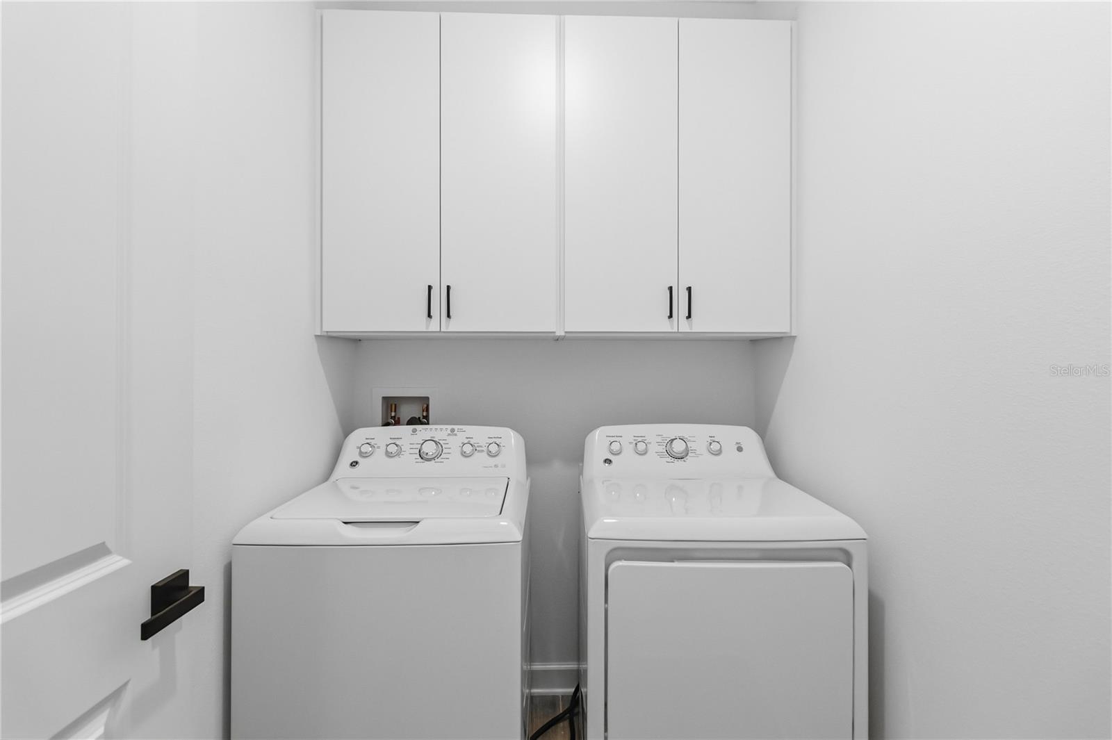 ARDEN PARK NORTH PH 5 - Residential Lease