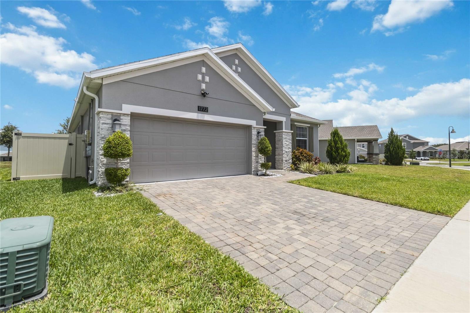 ARDEN PARK NORTH PH 5 - Residential Lease