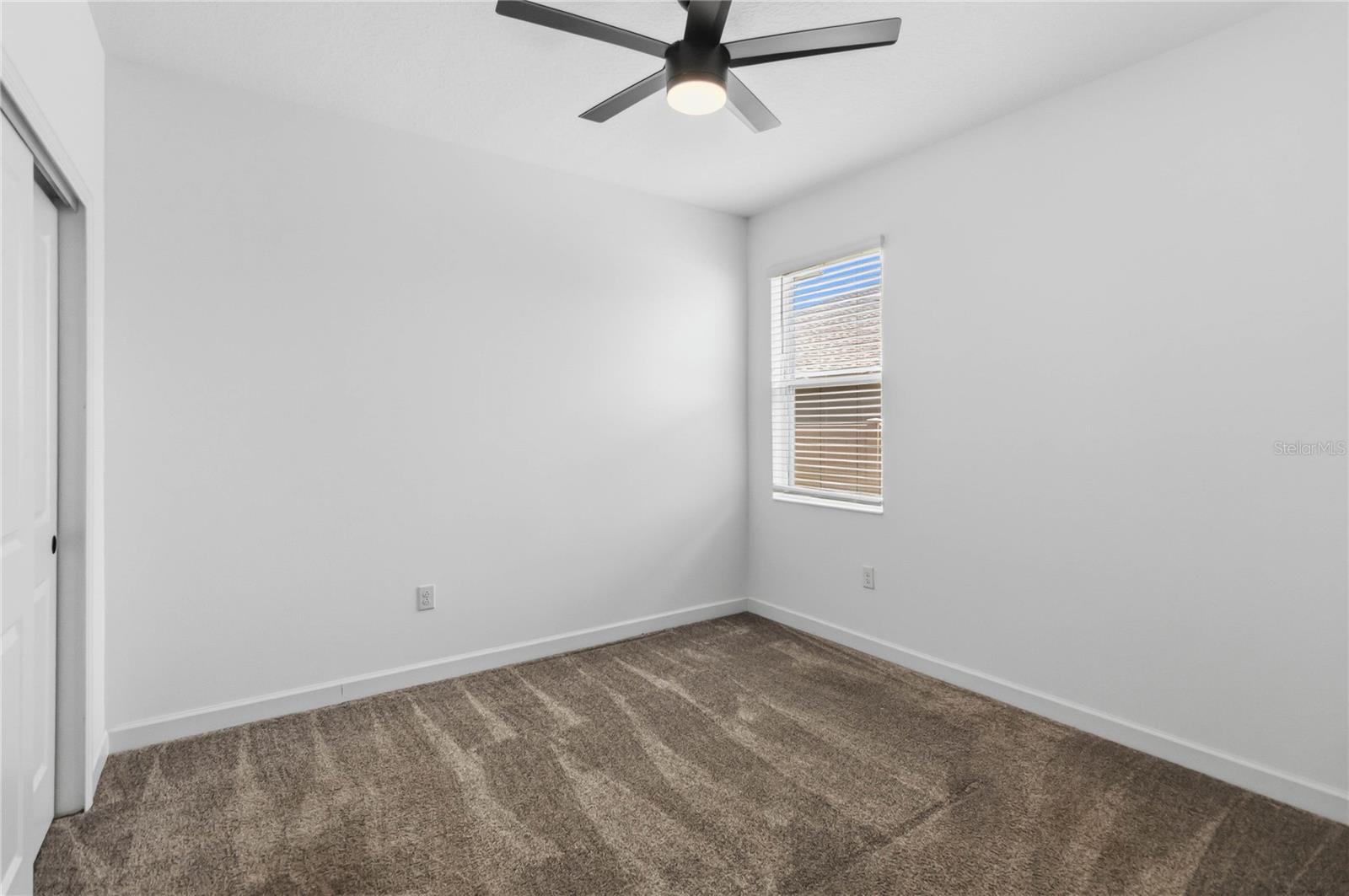 ARDEN PARK NORTH PH 5 - Residential Lease
