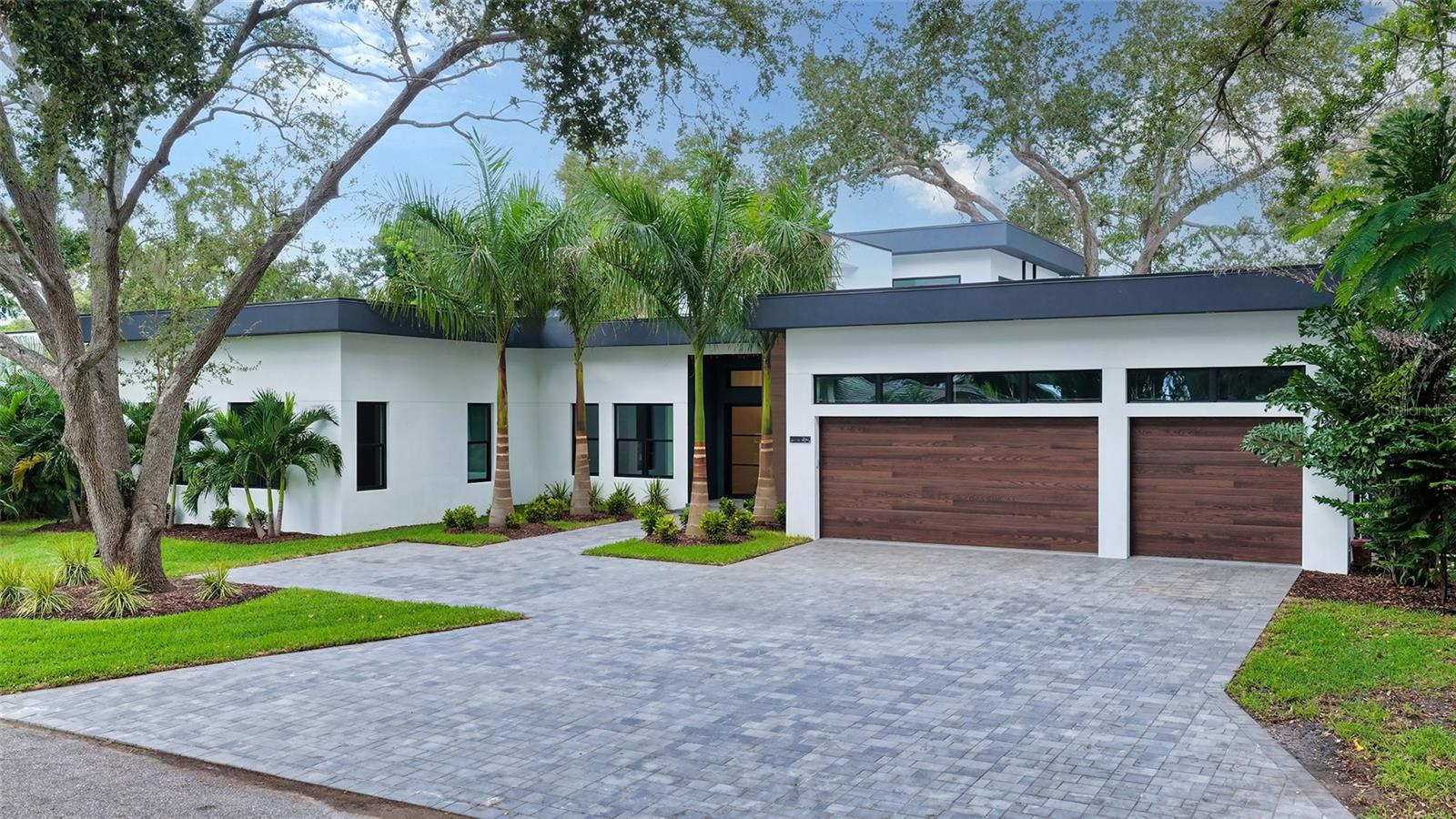 OYSTER BAY ESTATES - Residential