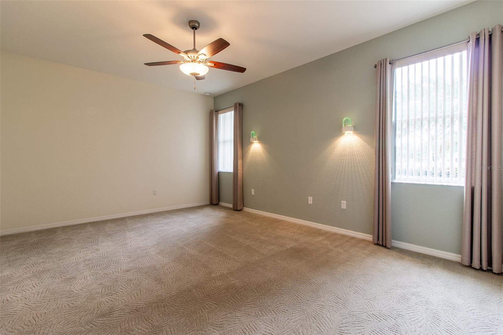 SUMMERGLEN PH 05 - Residential