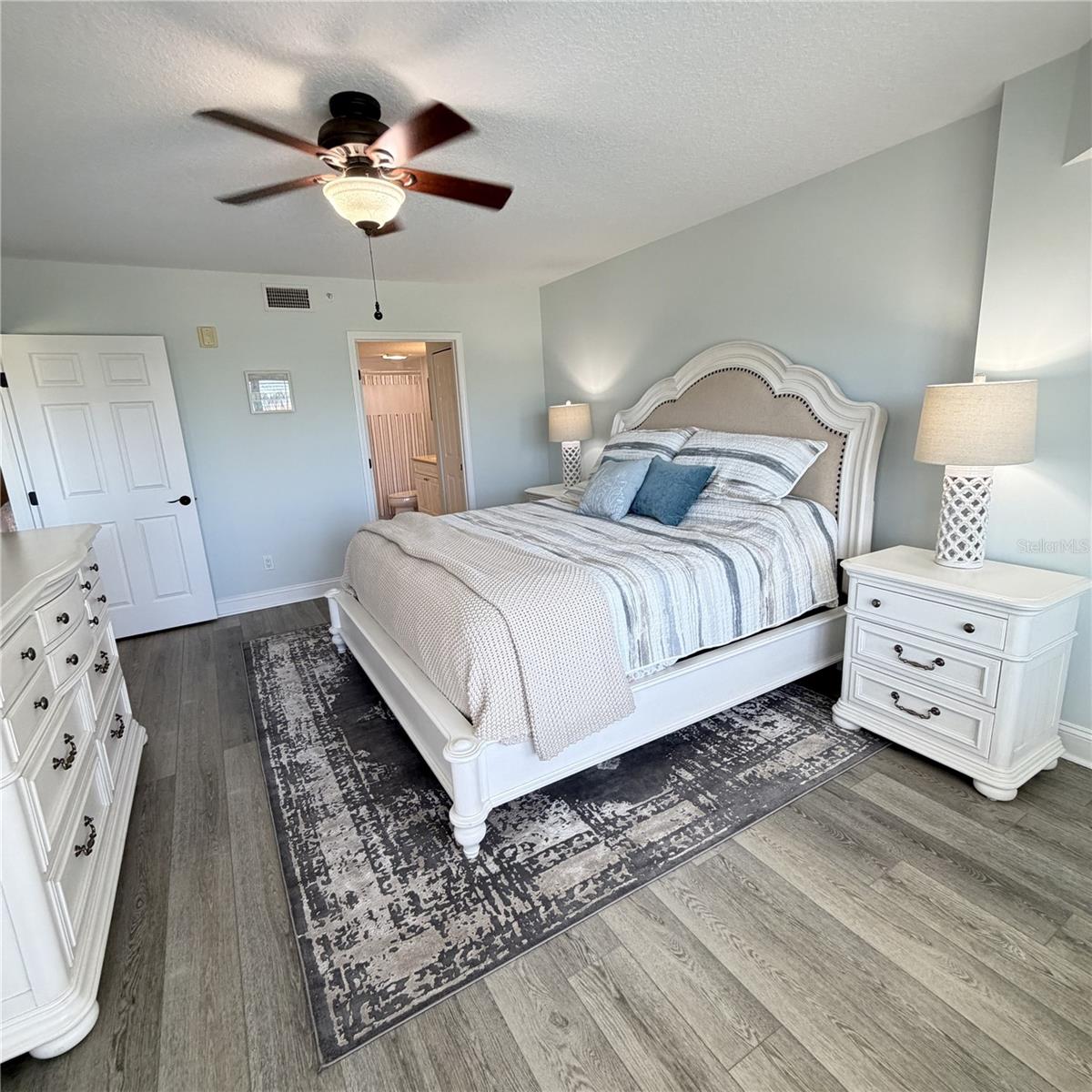 HARBOUR VILLAGE CONDO - Residential