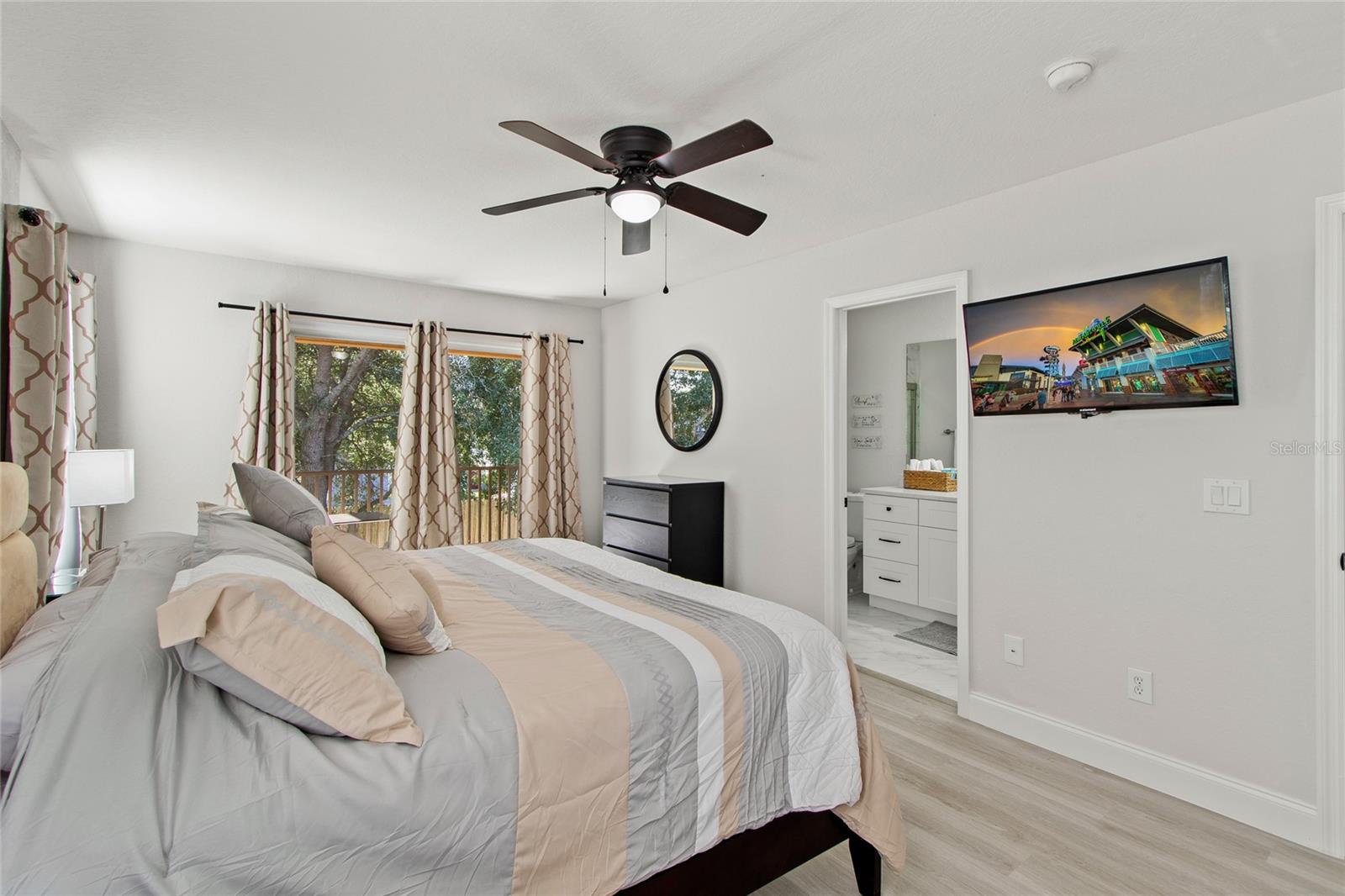 REGAL PALMS AT HIGHLAND RESERVE PH 05 - Residential