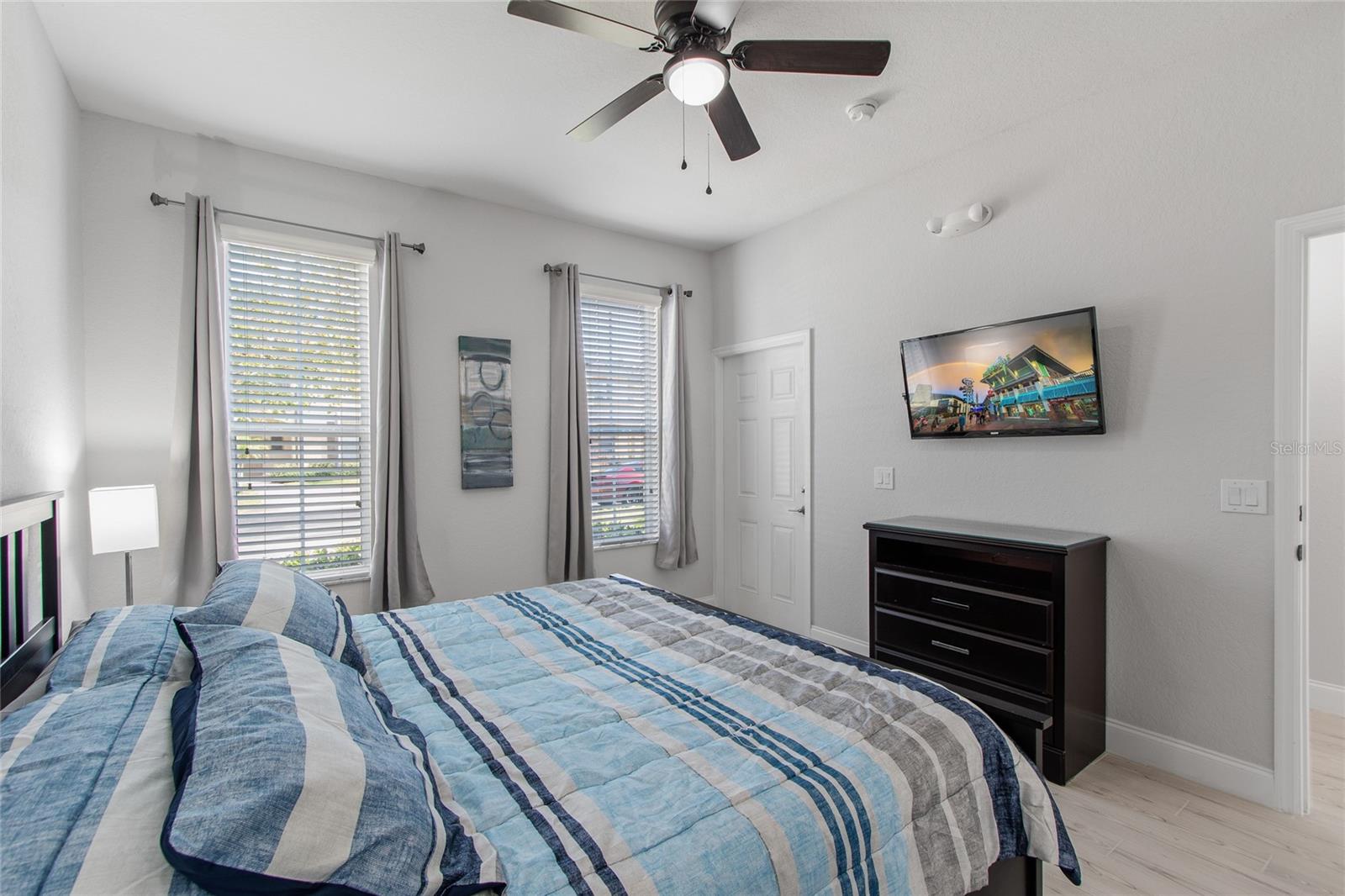 REGAL PALMS AT HIGHLAND RESERVE PH 05 - Residential