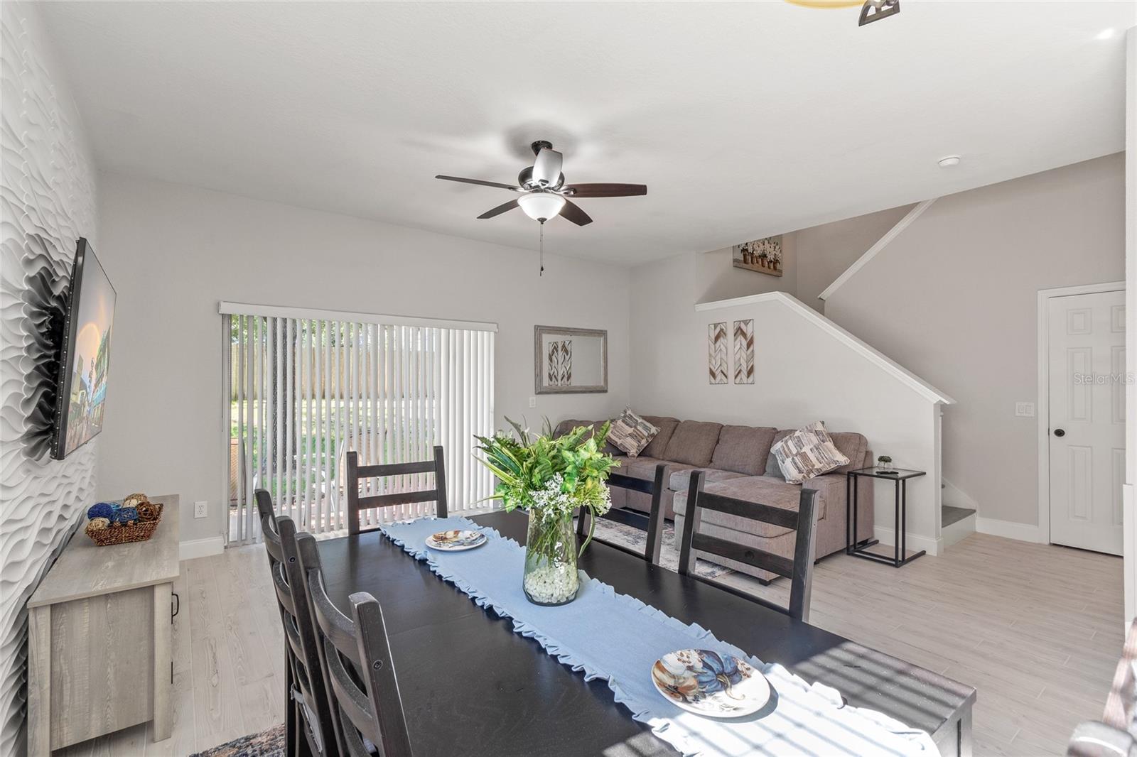 REGAL PALMS AT HIGHLAND RESERVE PH 05 - Residential