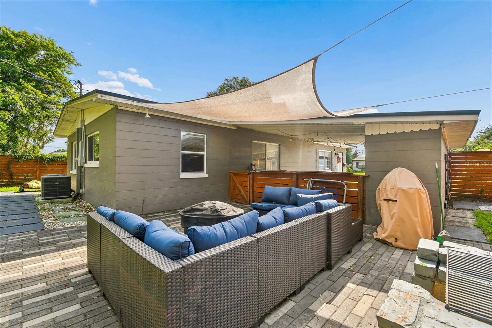 ORANGE TERRACE - Residential