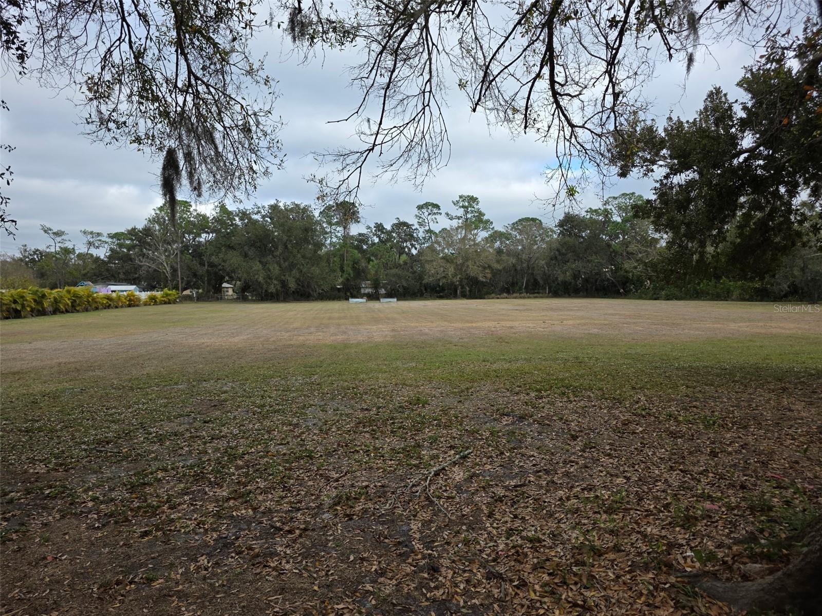 ACREAGE & UNREC - Land