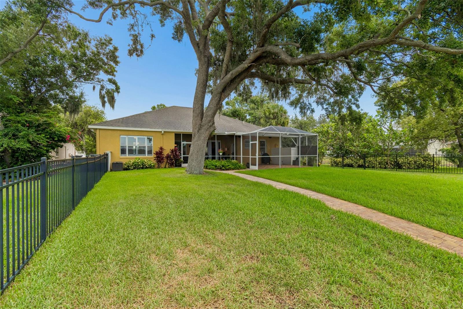 LAKE ST CHARLES UNIT 5 - Residential