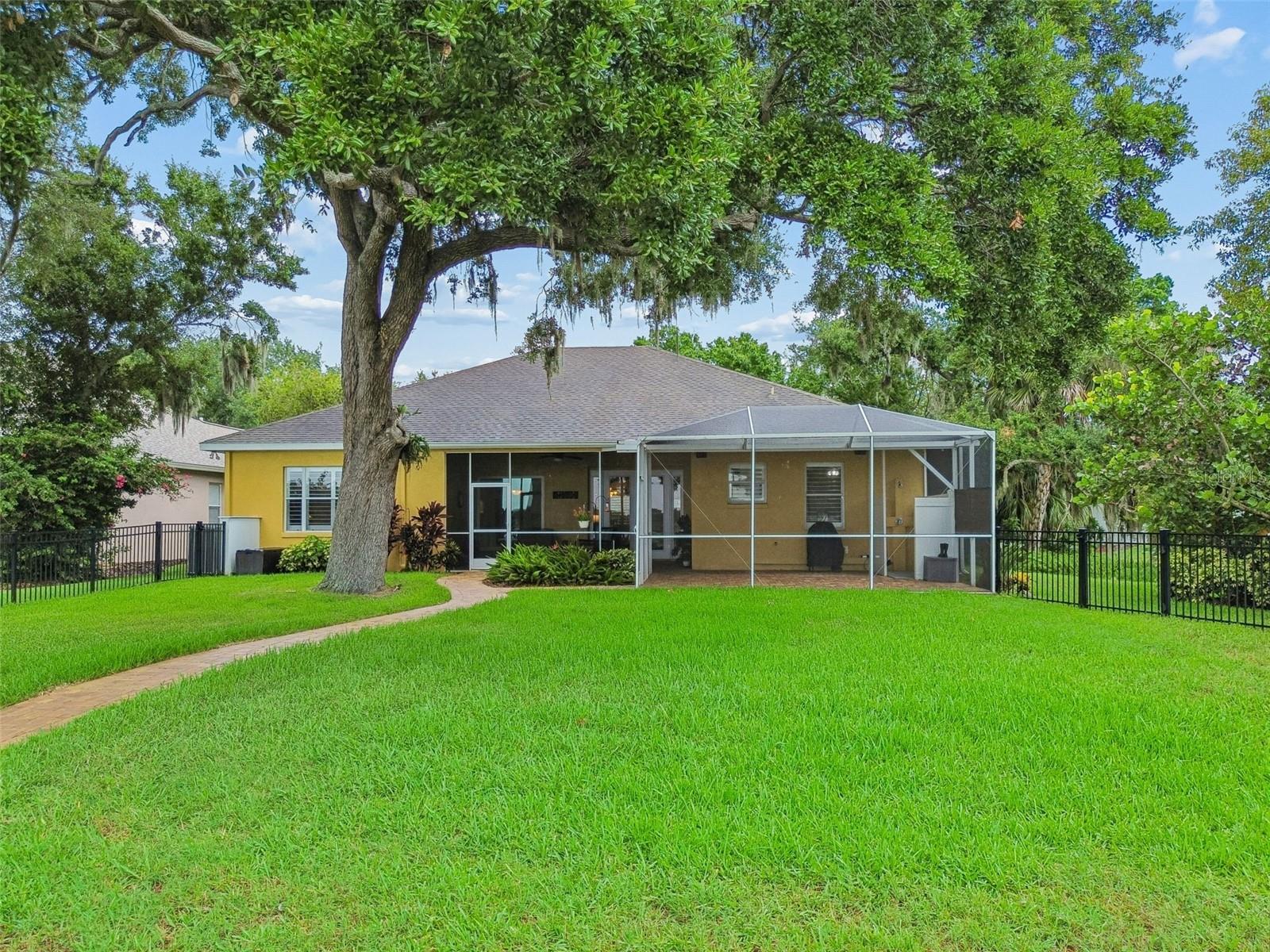 LAKE ST CHARLES UNIT 5 - Residential