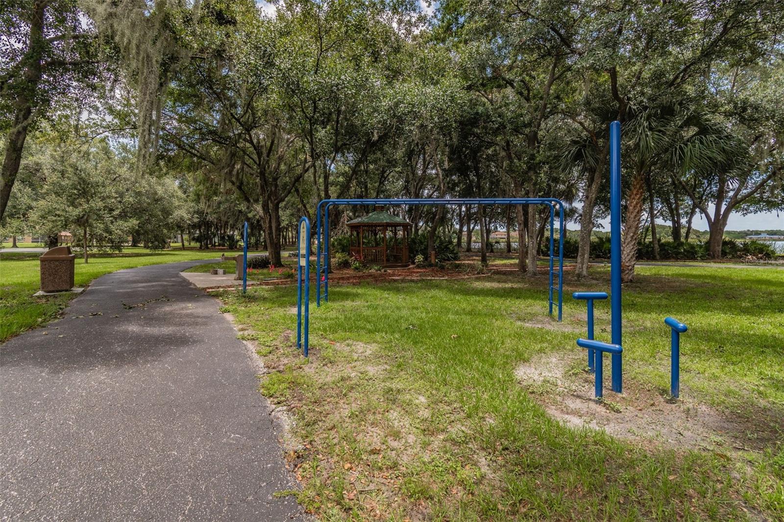 LAKE ST CHARLES UNIT 5 - Residential