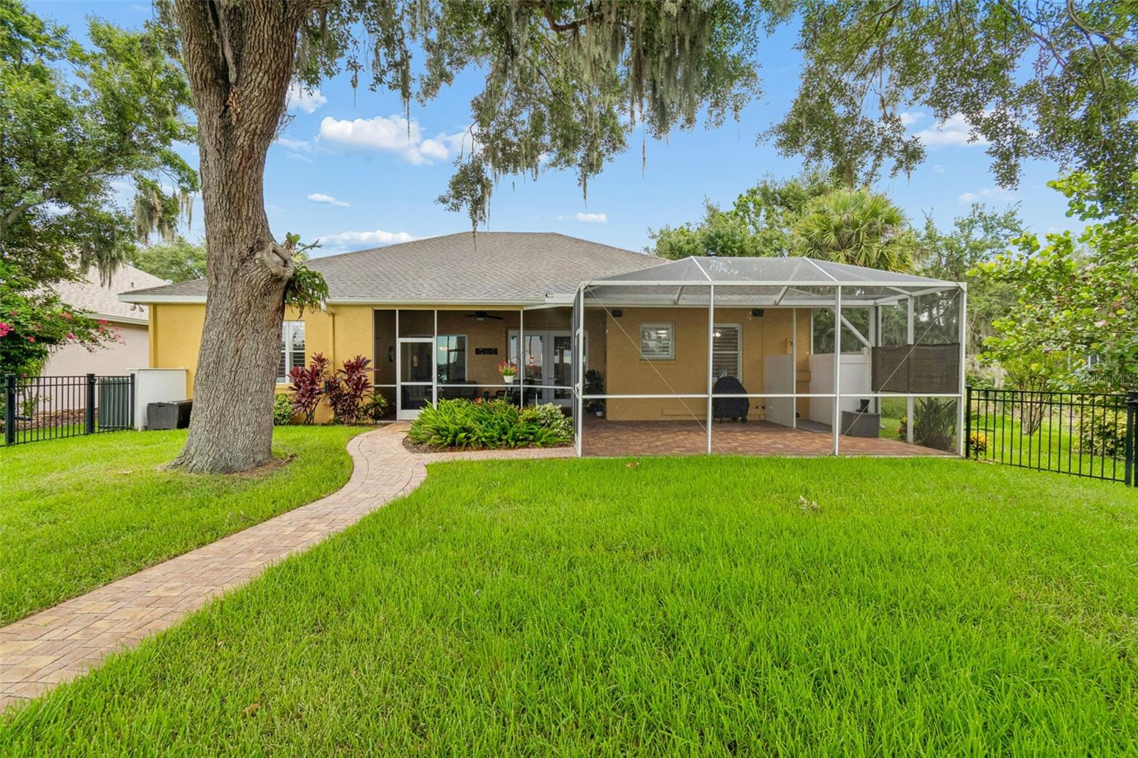 LAKE ST CHARLES UNIT 5 - Residential