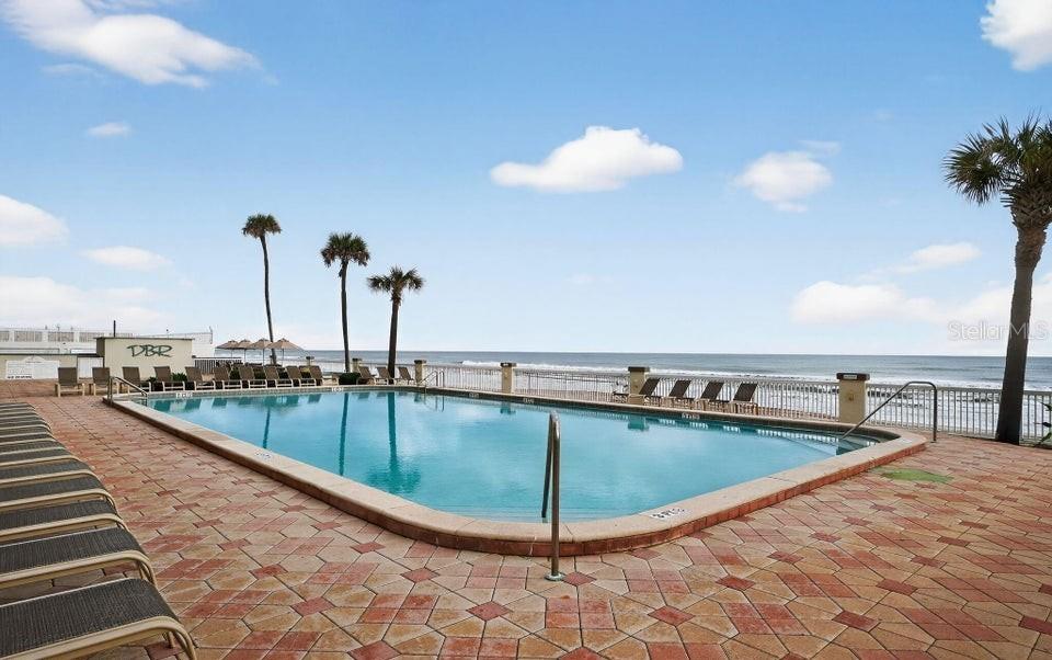 DAYTONA BEACH RESORT & CONF CENTER - Residential