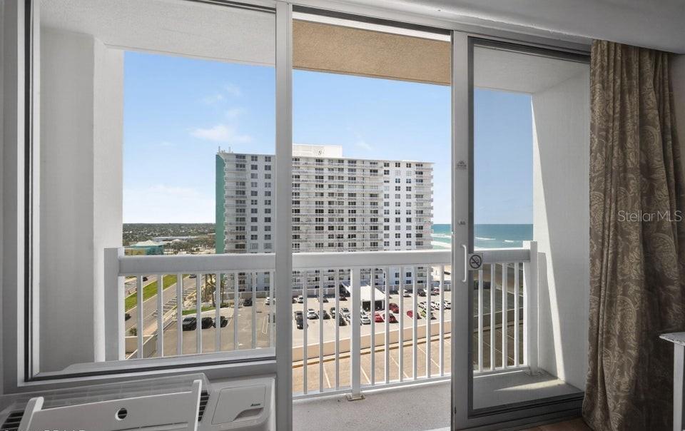 DAYTONA BEACH RESORT & CONF CENTER - Residential