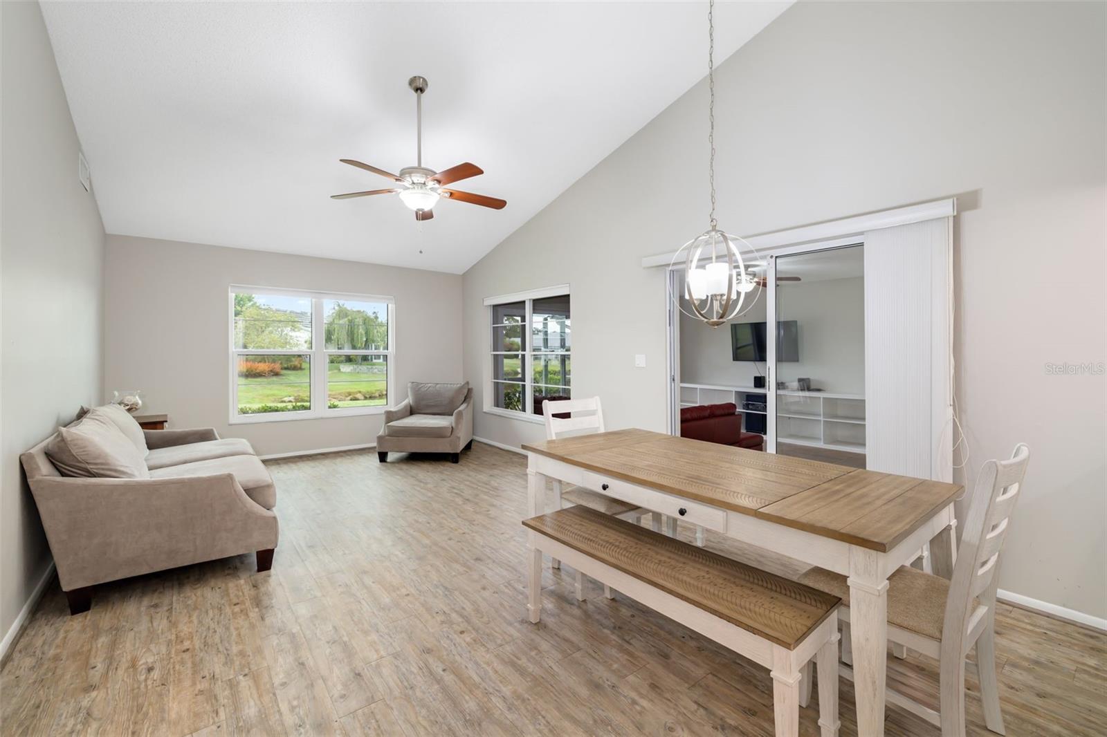 CRESTWOOD VILLAS - Residential