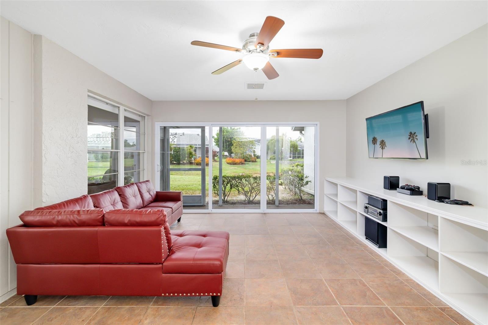 CRESTWOOD VILLAS - Residential
