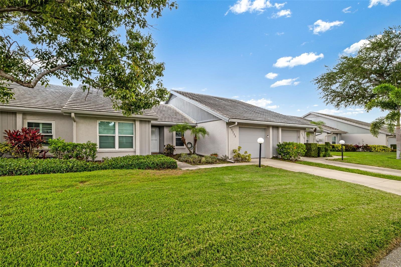 CRESTWOOD VILLAS - Residential