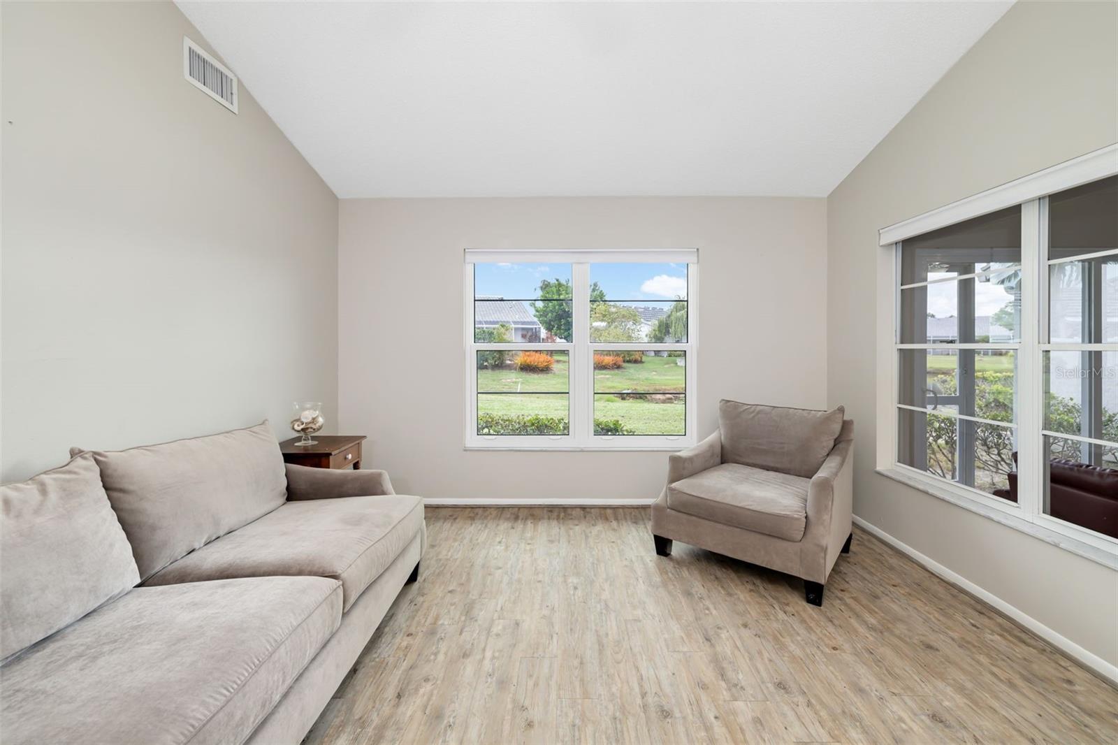CRESTWOOD VILLAS - Residential