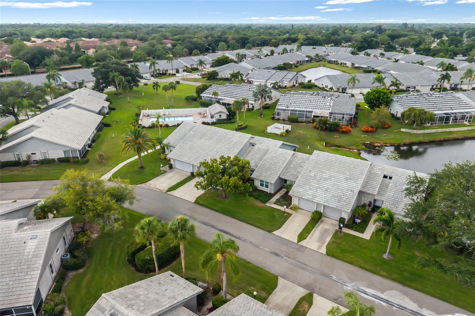 CRESTWOOD VILLAS - Residential