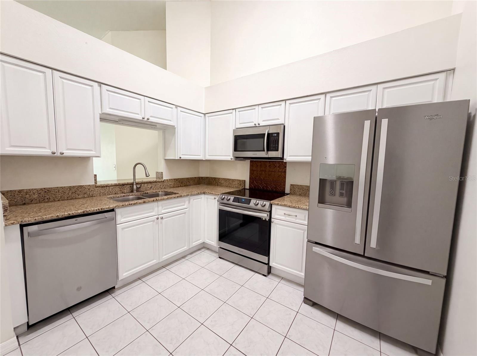 COUNTRYWAY PRCL B TRCT 1 PH - Residential