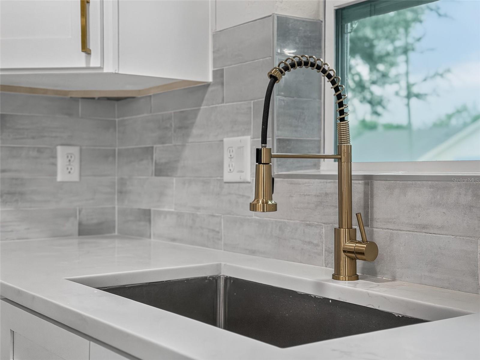 WILLIAMS GROVE - Residential