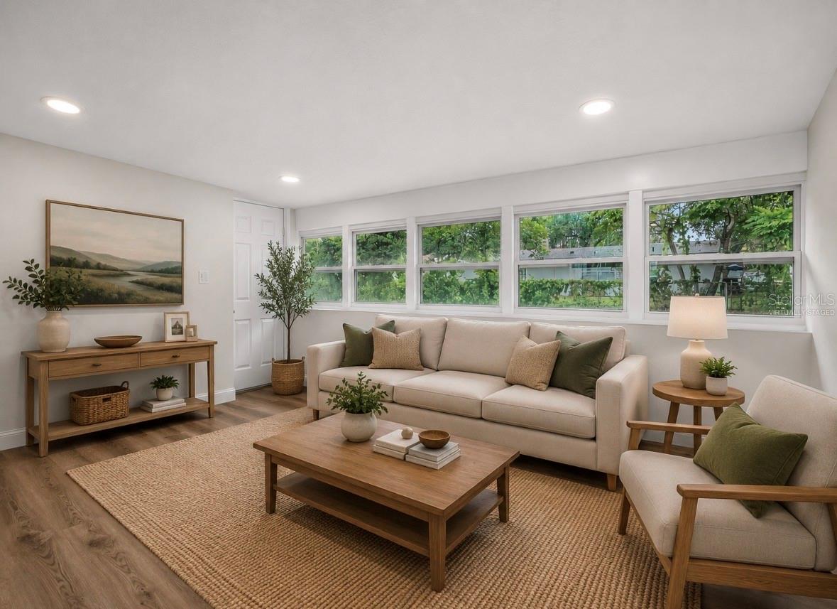WILLIAMS GROVE - Residential