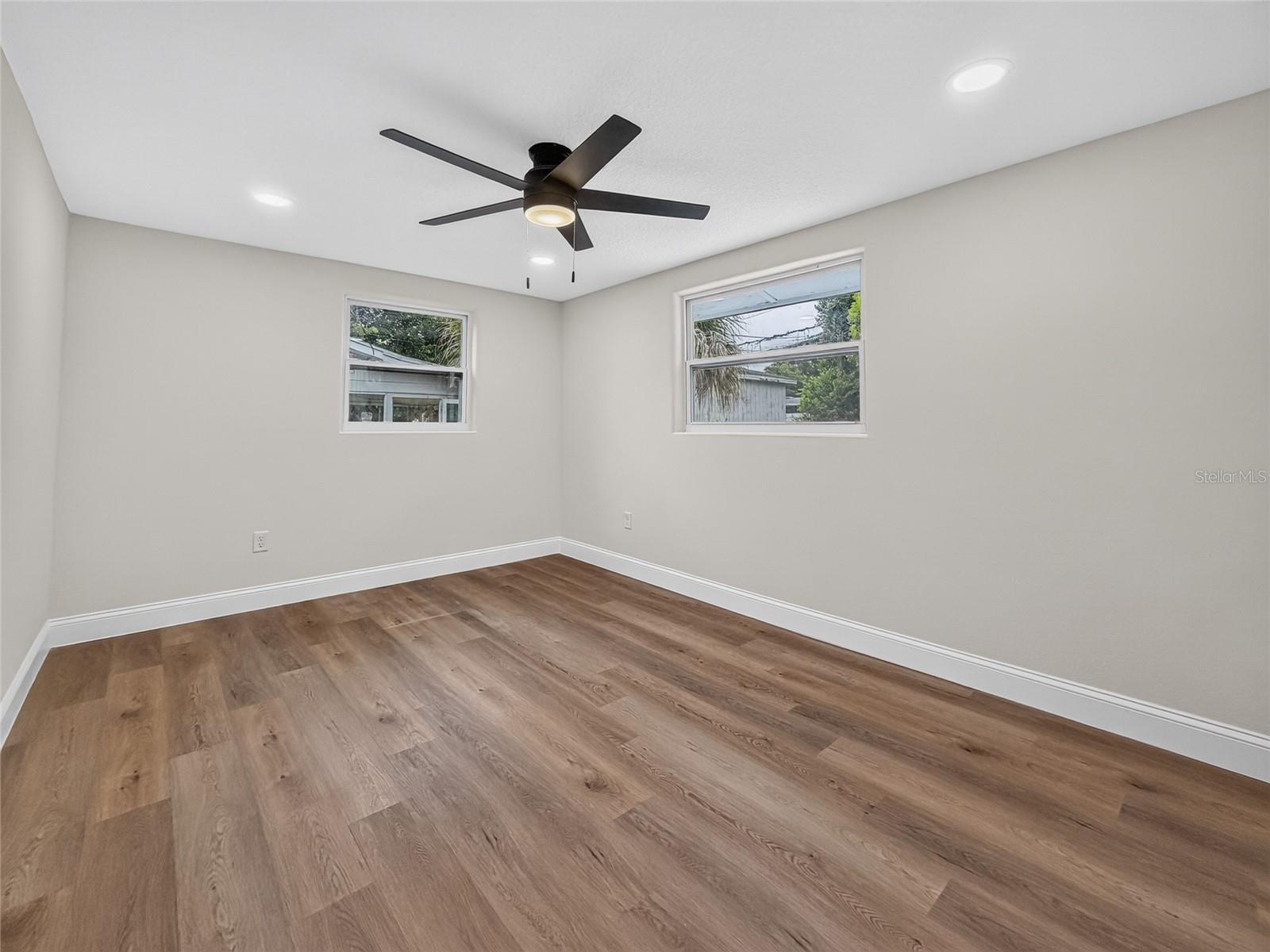 WILLIAMS GROVE - Residential