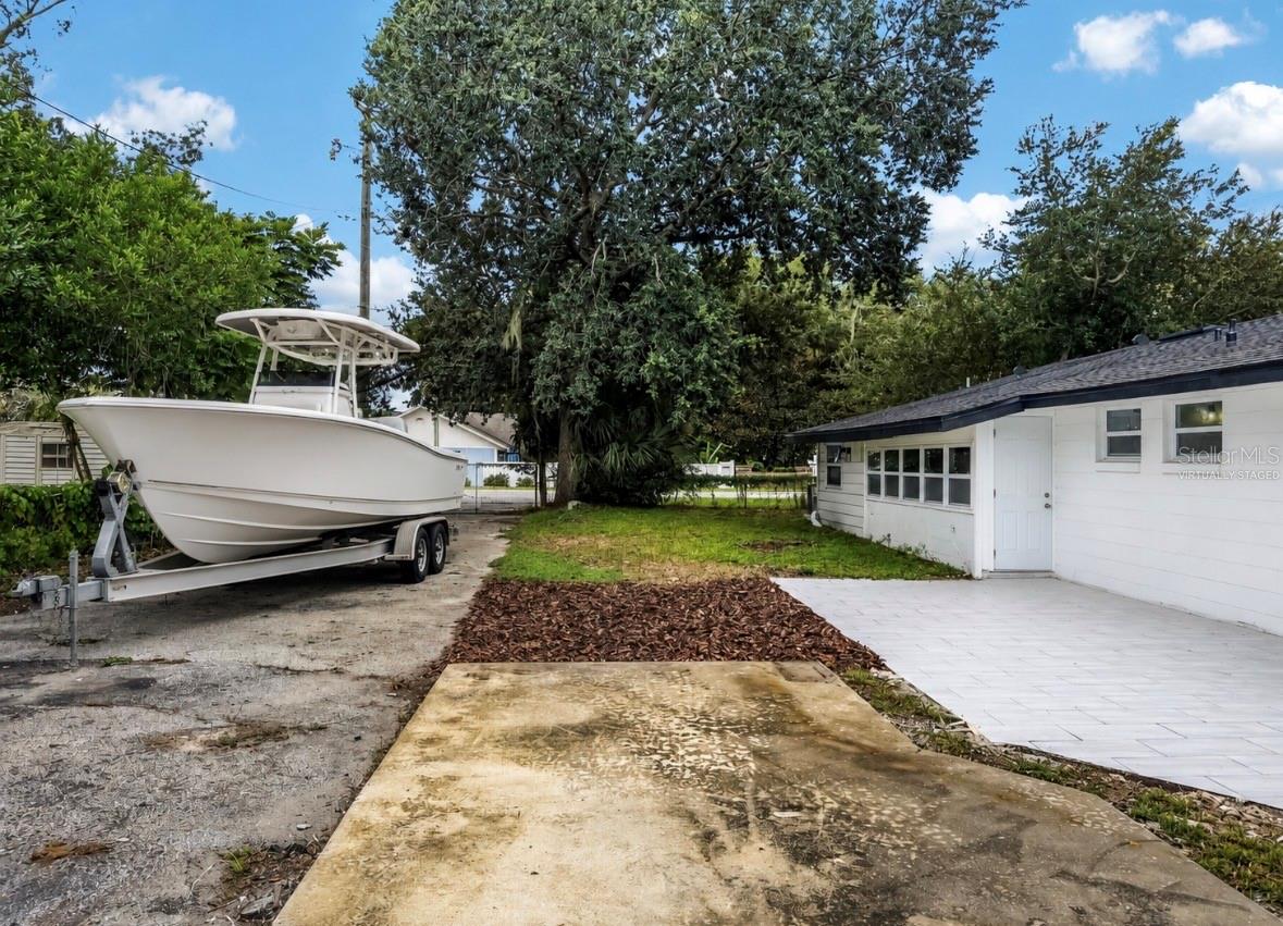 WILLIAMS GROVE - Residential