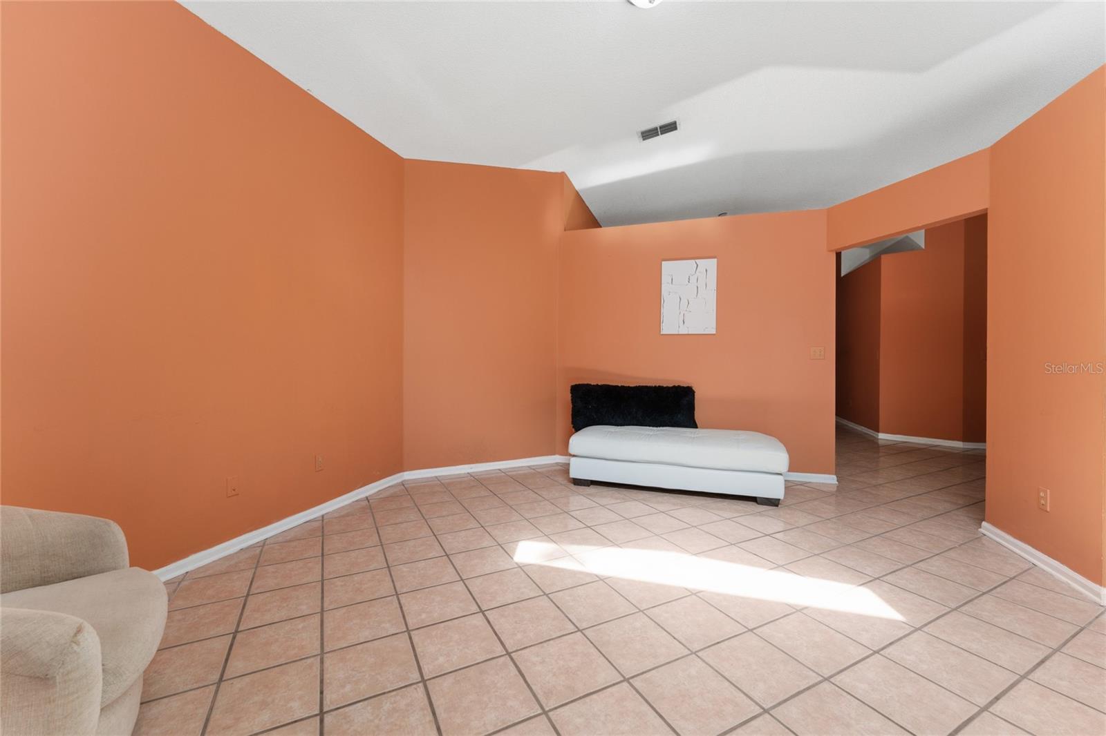 PEMBROOKE - Residential Lease