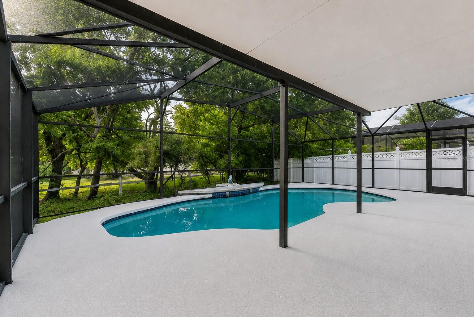PEMBROOKE - Residential Lease